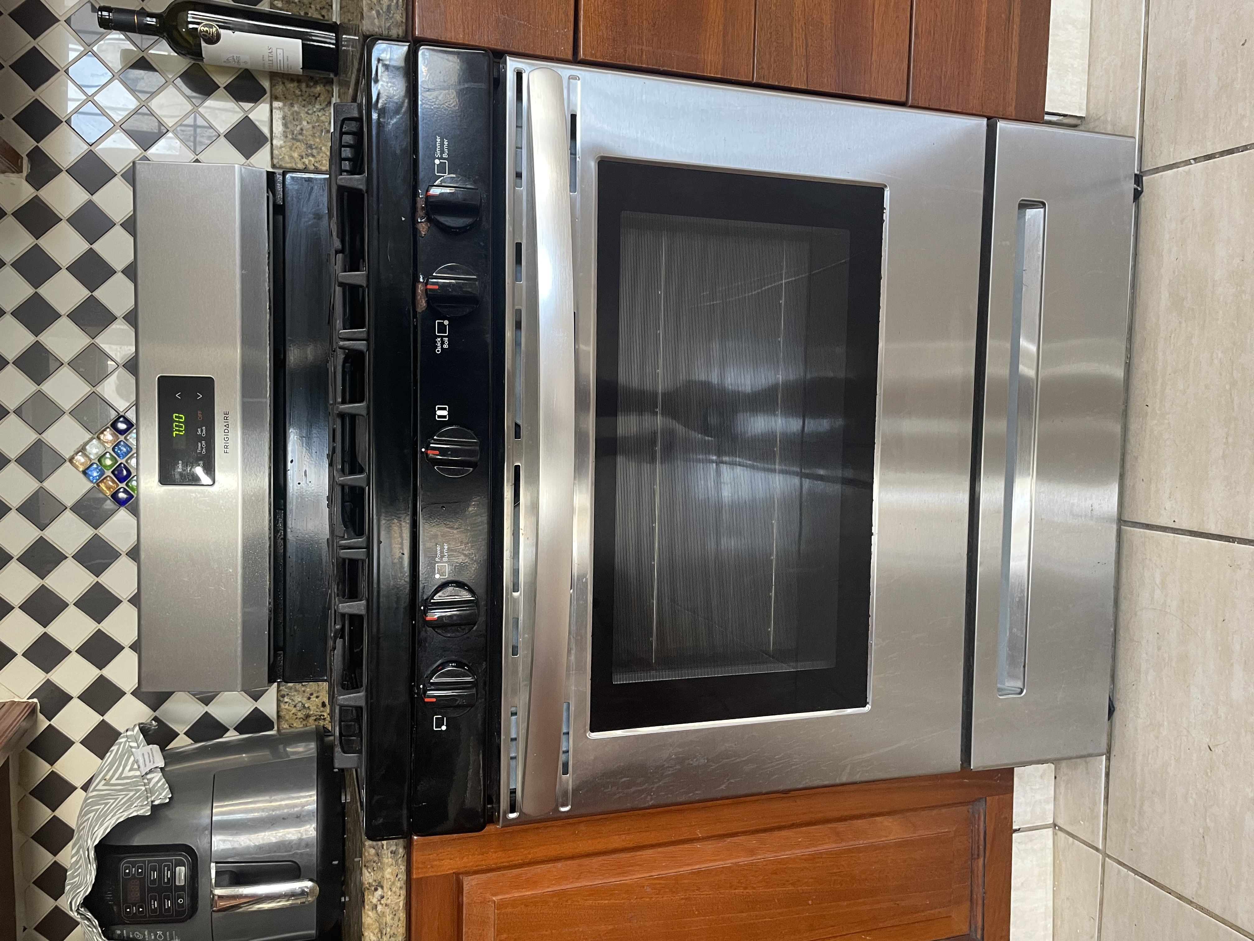 cocina - Estufa Fridgidaire  1