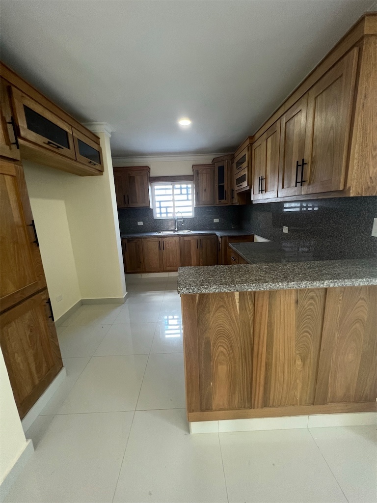 casas - Venta de casa nueva en la Autopista de San Isidro prado oriental Santo Domingo  2