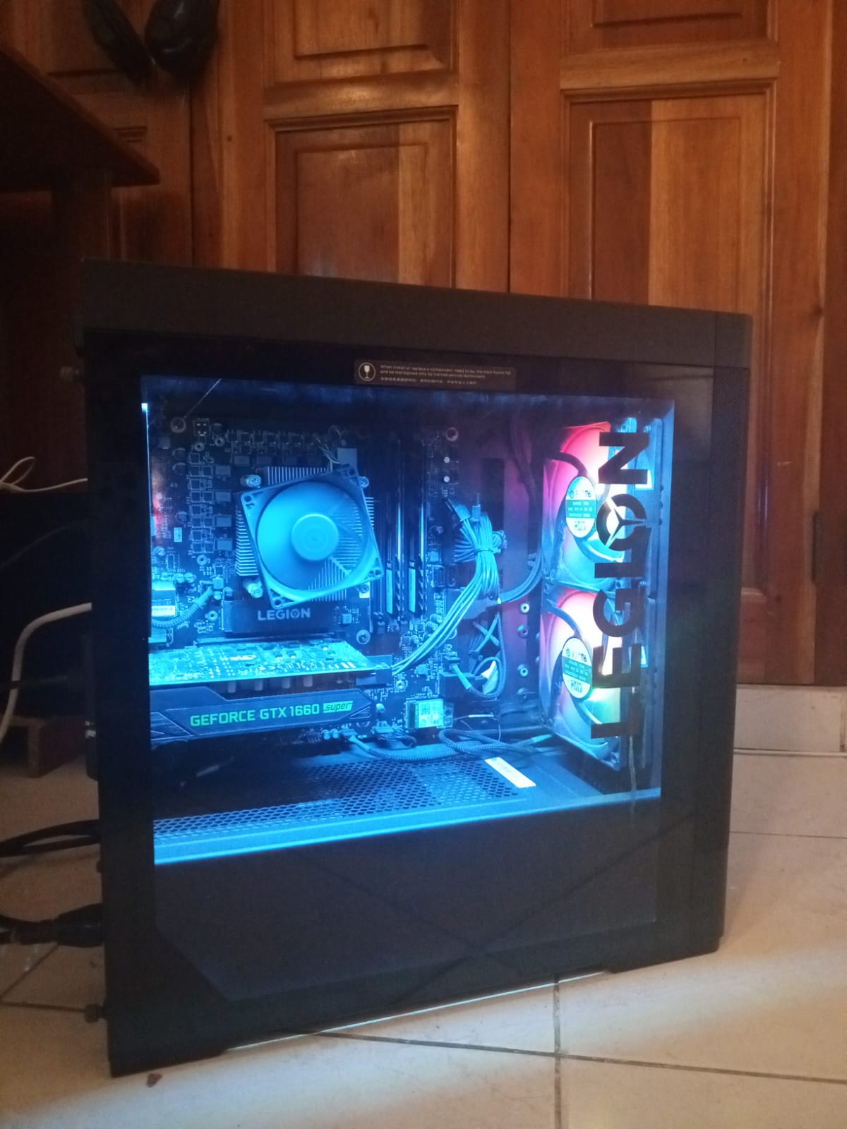 computadoras y laptops - CPU Lenovo Legion T5