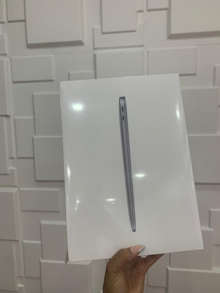 celulares y tabletas - MacBook Air 2020 M1 256gb 8gb RAM