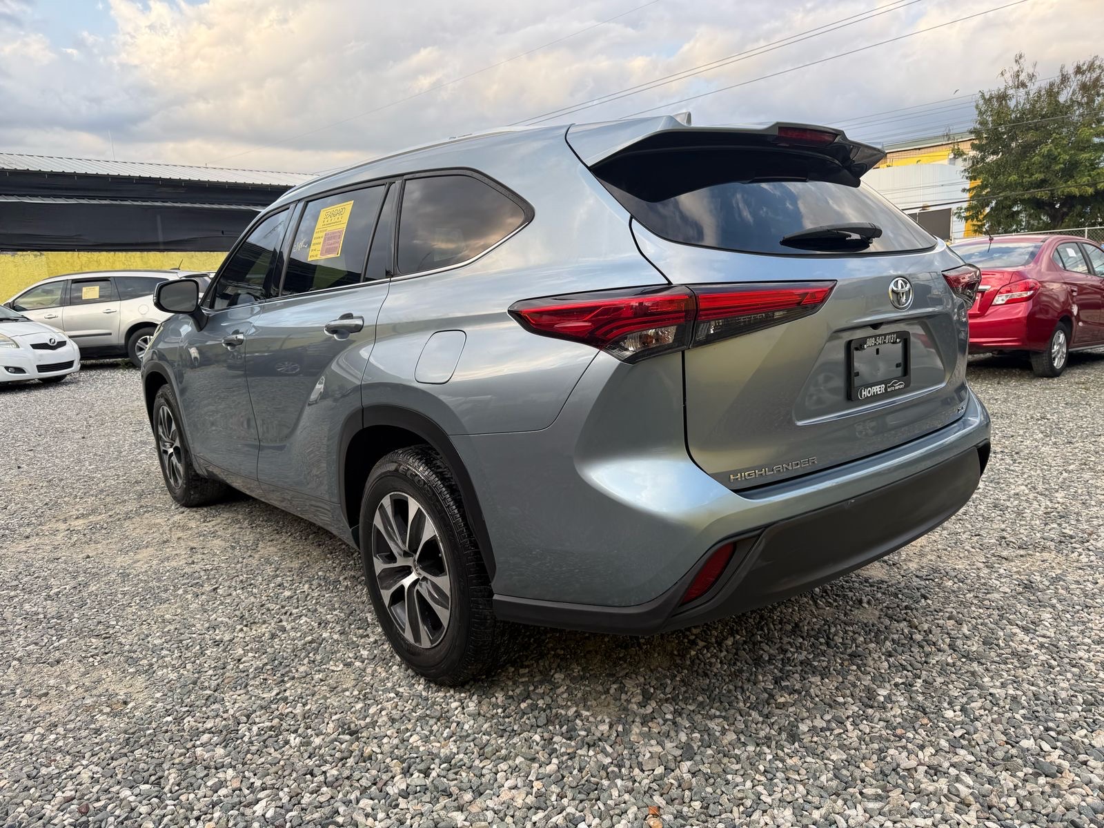 jeepetas y camionetas - Toyota Highlander 2020 XLE 3