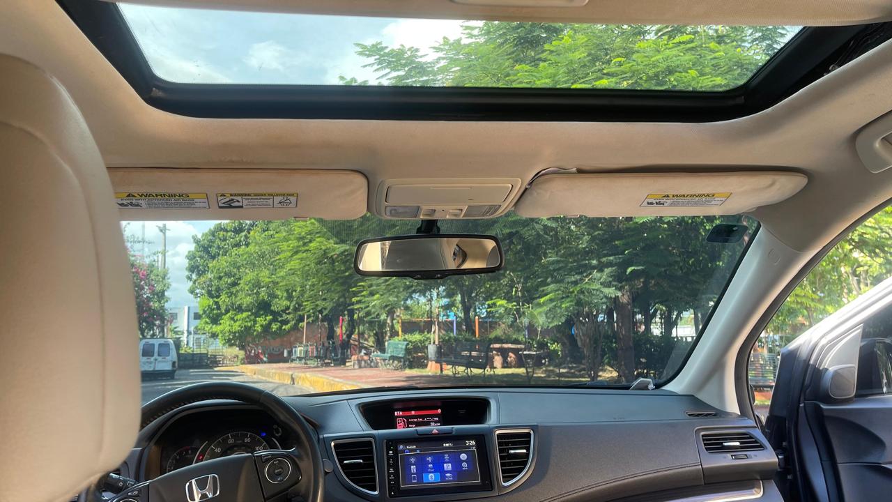 jeepetas y camionetas - VENDO HONDA MODELO CRV, POCO USO ESTA COMO NUEVA  6