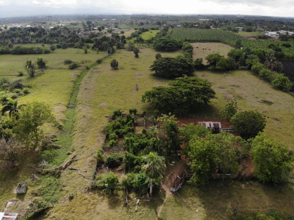 solares y terrenos - Terreno en Venta en LAS PALOMAS 1