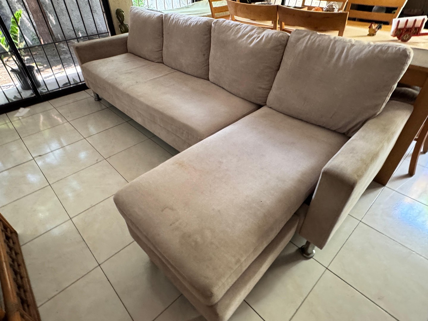 muebles y colchones - Mueble grande / Sofa Cama tipo L, precio negocidable. 