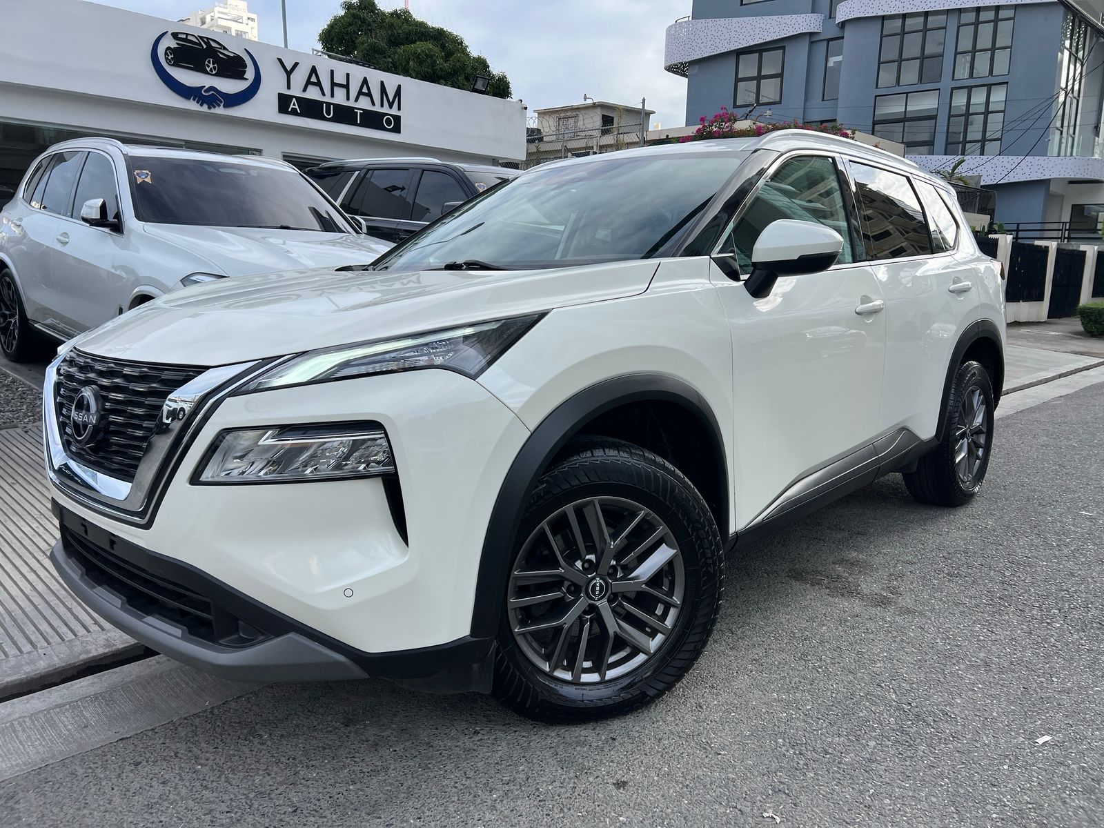 jeepetas y camionetas - NISSAN XTRAIL SENSE 2023 0