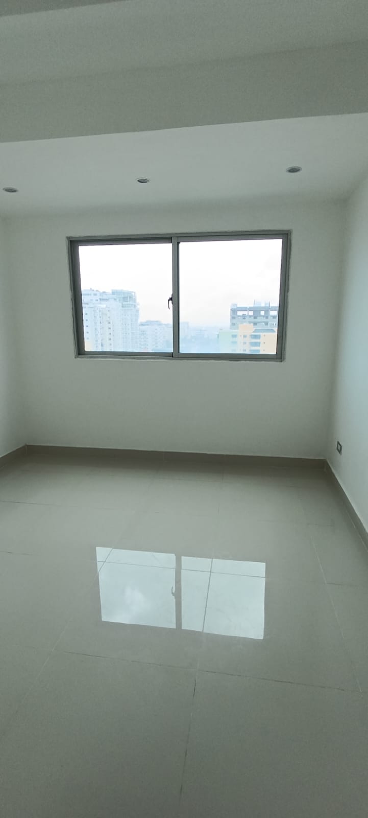 apartamentos - Renacimiento excelente apartamento bien ubicado 4