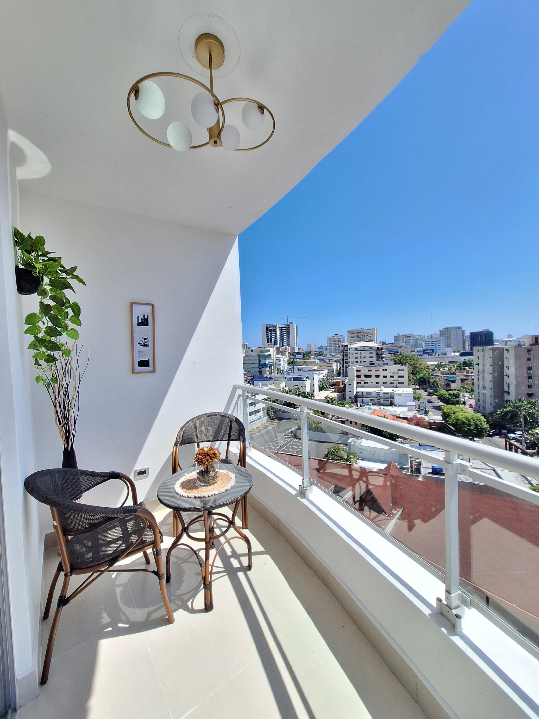 apartamentos - Piantini: En Alquiler Moderno Apartamento finamente Amueblado.  9