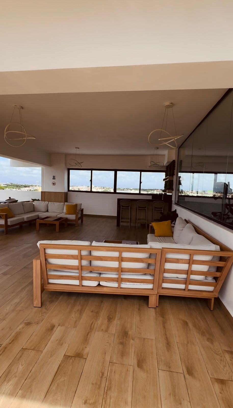 apartamentos - Mercedes Hidalgo Vende apartamento segundo nivel 4