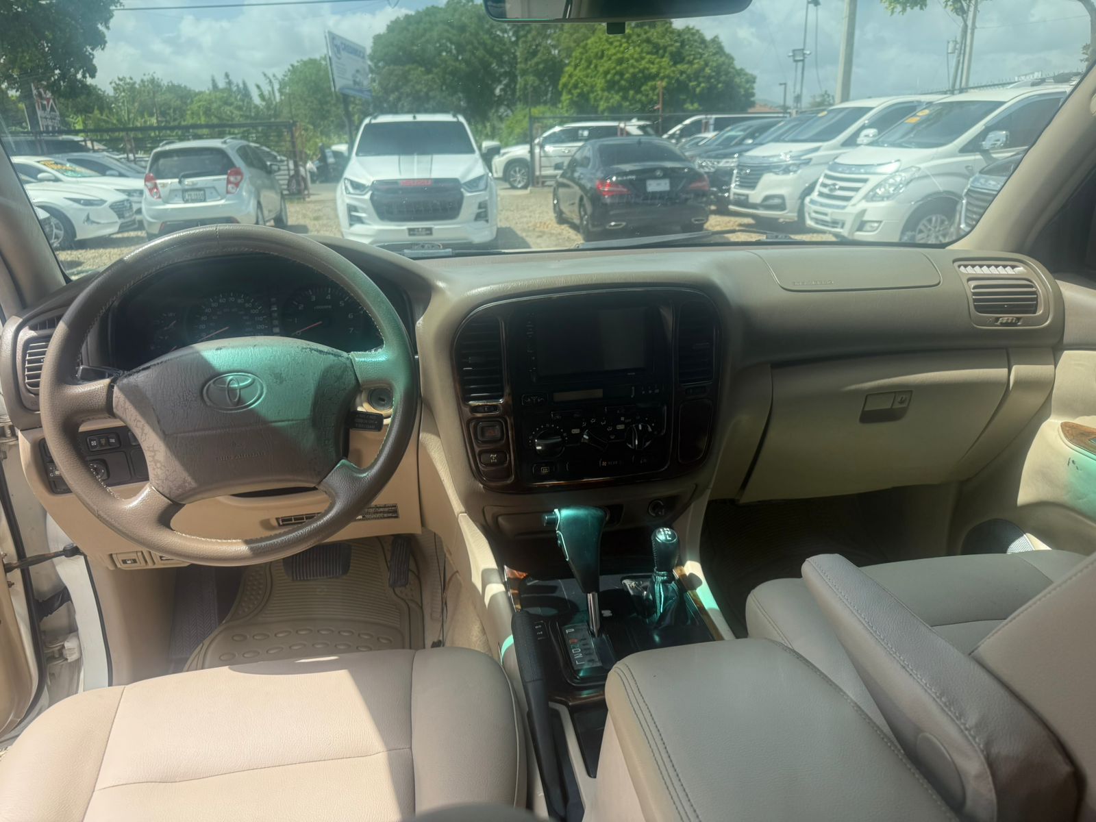 jeepetas y camionetas - Toyota land cruicer 2000 4