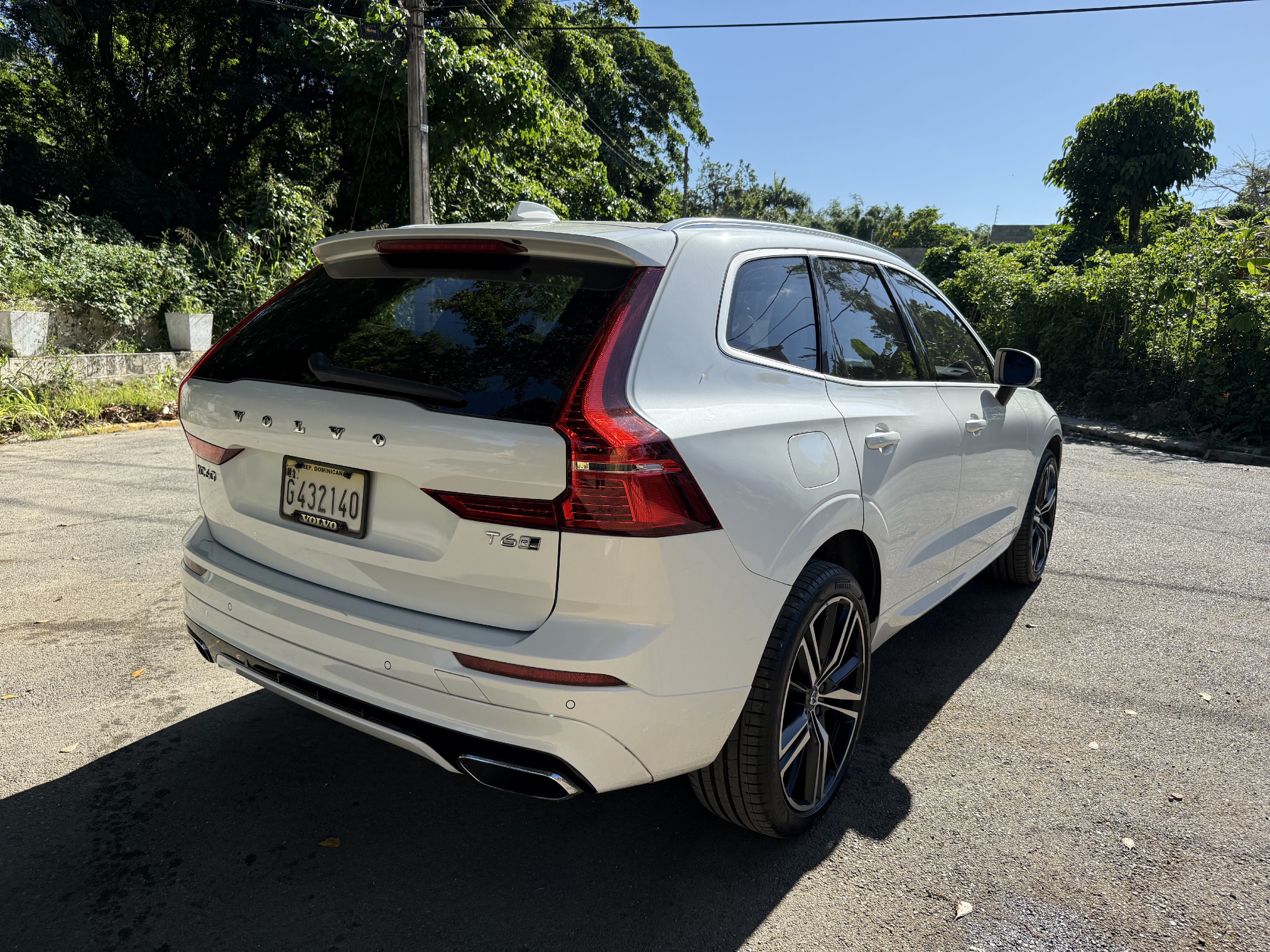 jeepetas y camionetas - Volvo XC 60 (T6 R Design) 3