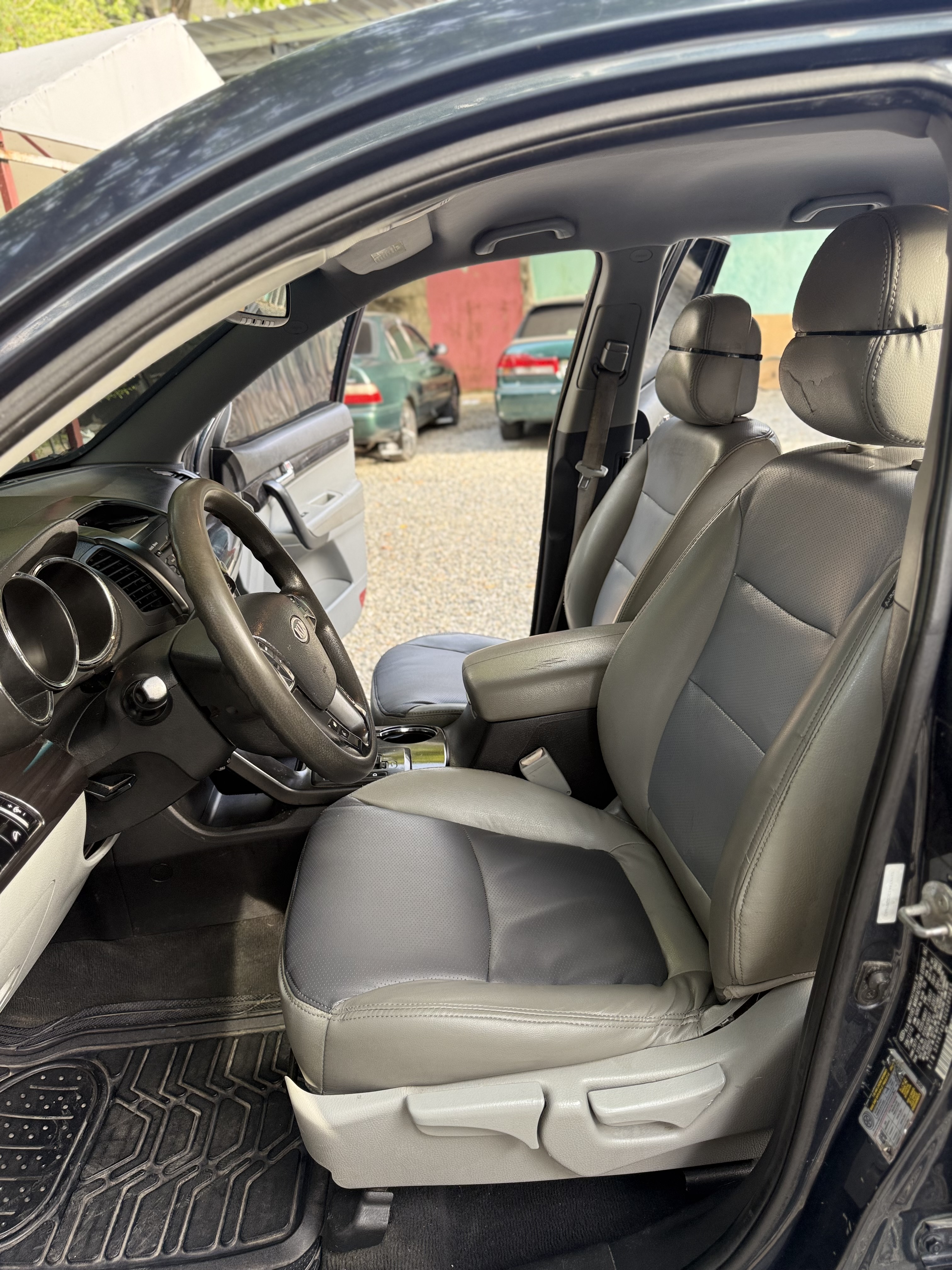 jeepetas y camionetas - Kia sorento 2012 Dohc 3 filas 4 cilindros 4x2  3