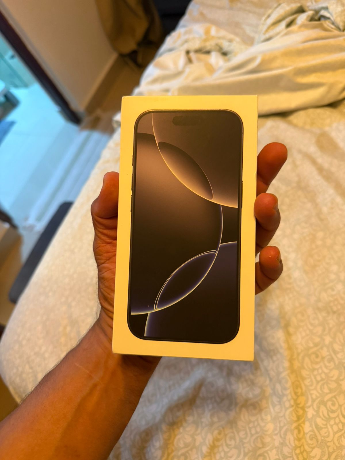 celulares y tabletas - IPHONE PRO 256 G BACL TITANIUM 50,000.00 NUEVO 