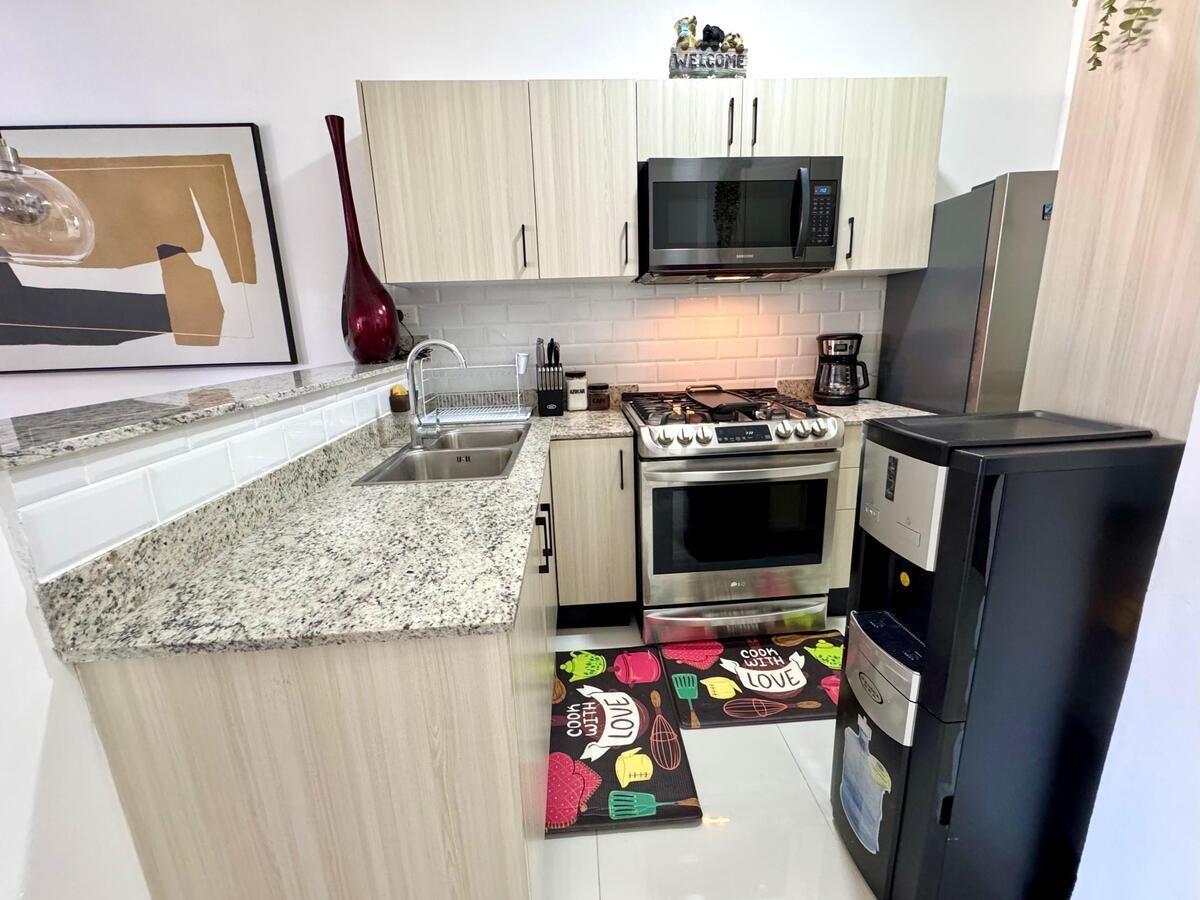 apartamentos - Se alquila apartamento amueblado de 1 habitacion Zona Universitaria 5