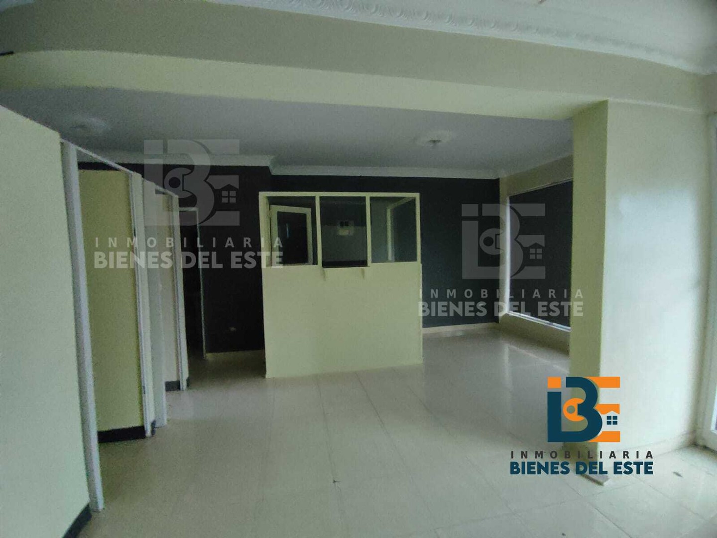 oficinas y locales comerciales - 📍Se Renta Local Comercial en Villa Velázquez, Primer Nivel 4