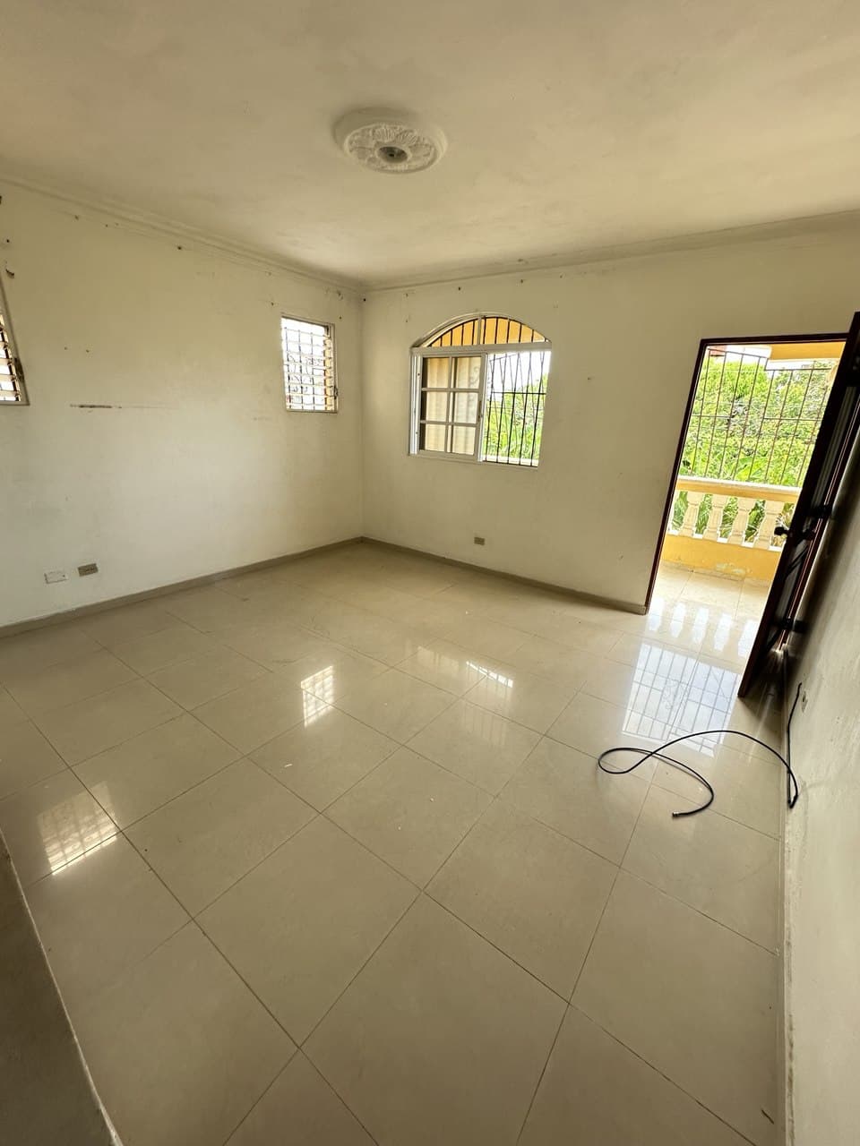 oficinas y locales comerciales - Edificio en Venta en Mirador del Este 9