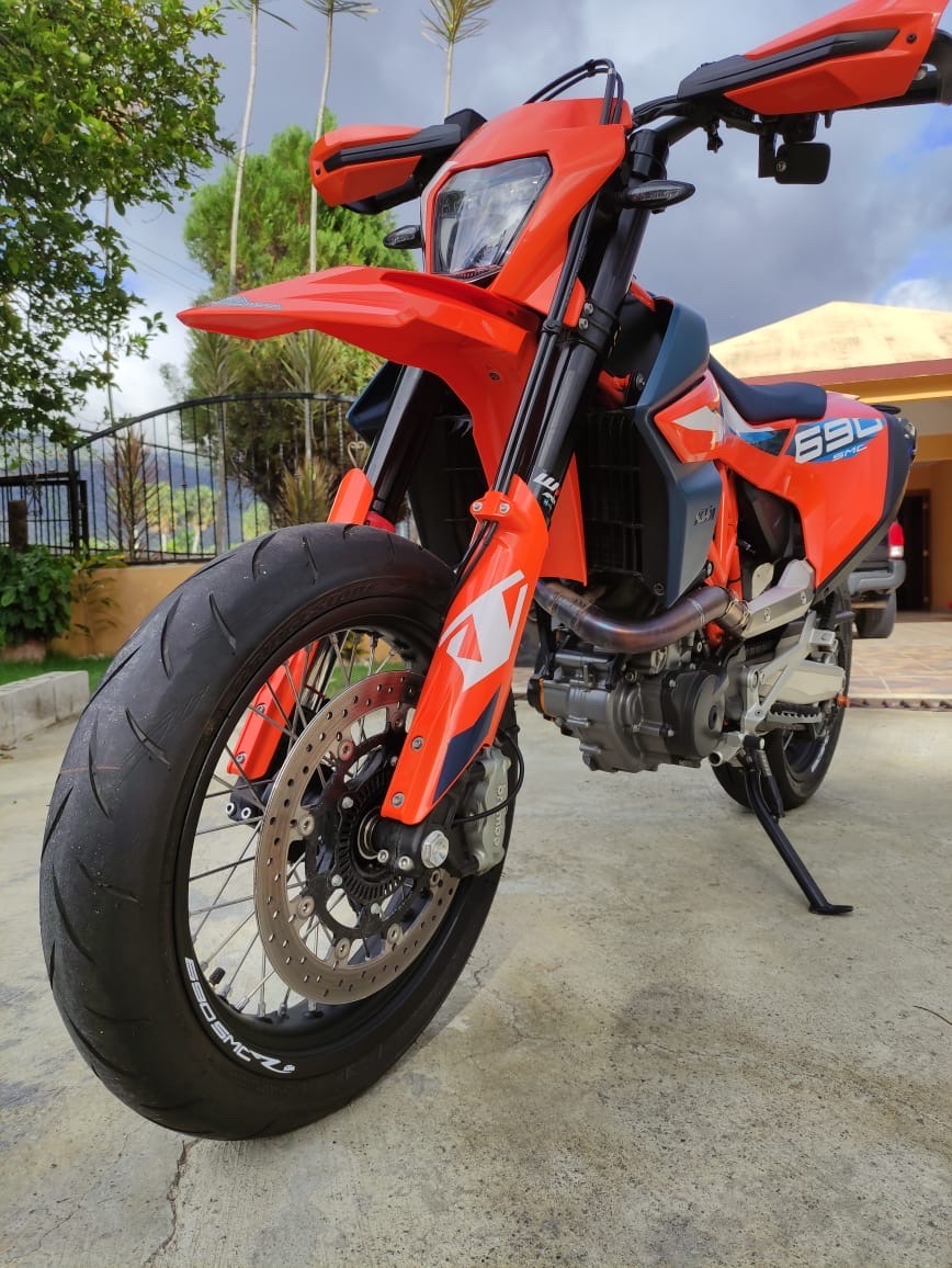 motores y pasolas - KTM 690 SMCR 6