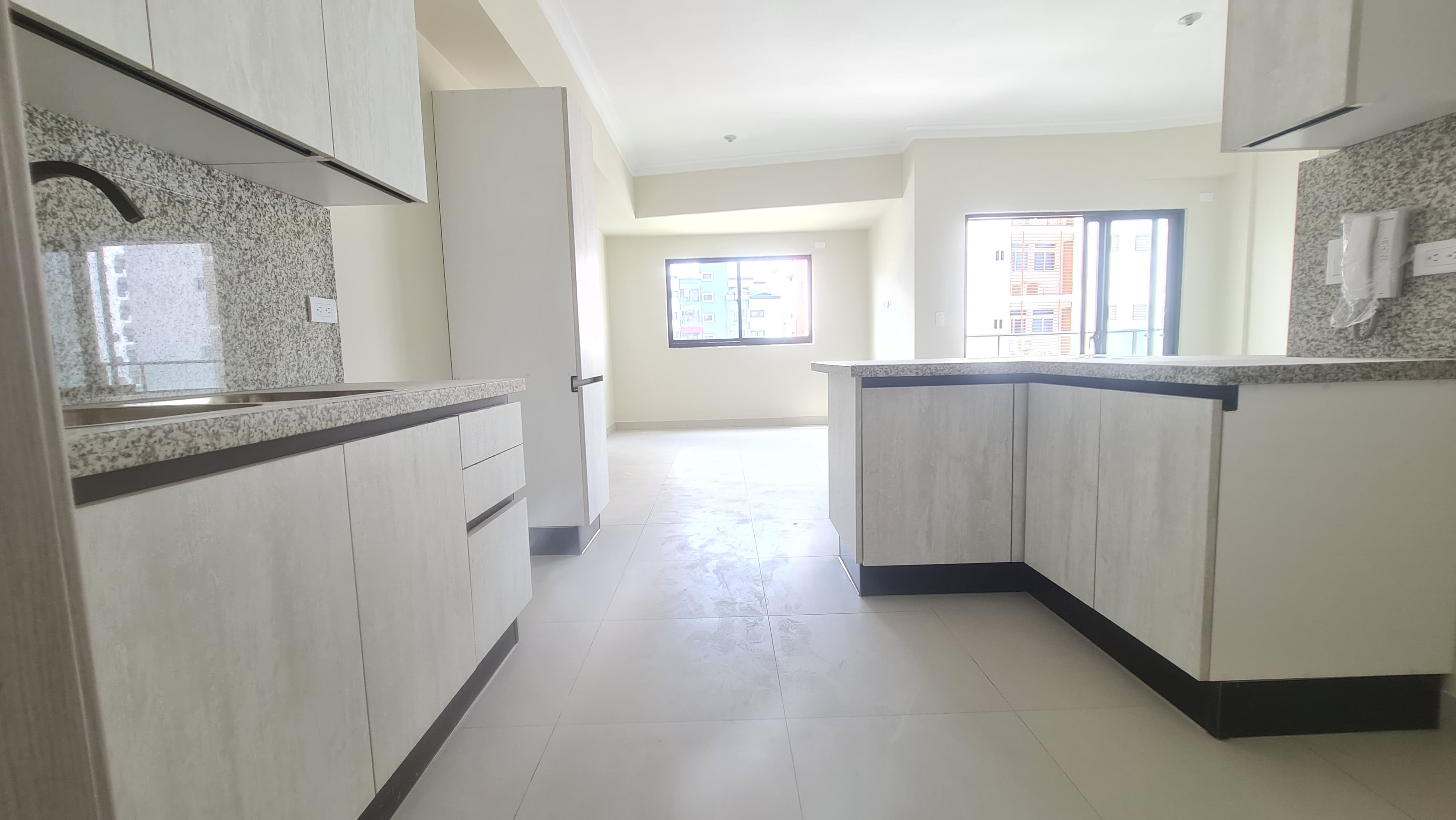 apartamentos - *SE VENDE - Apartamento en Evaristo Morales, próxi 5