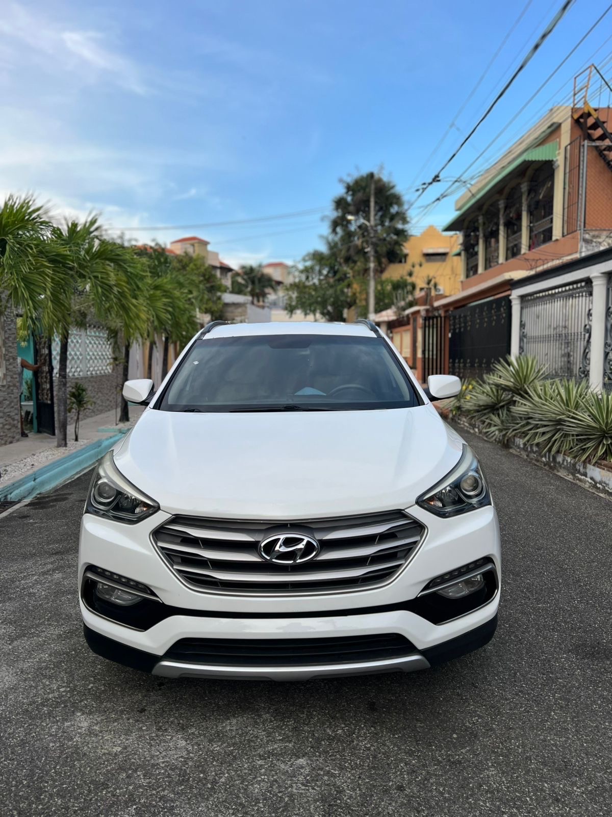 jeepetas y camionetas - Hyundai Santa Fe Sport AWD 9