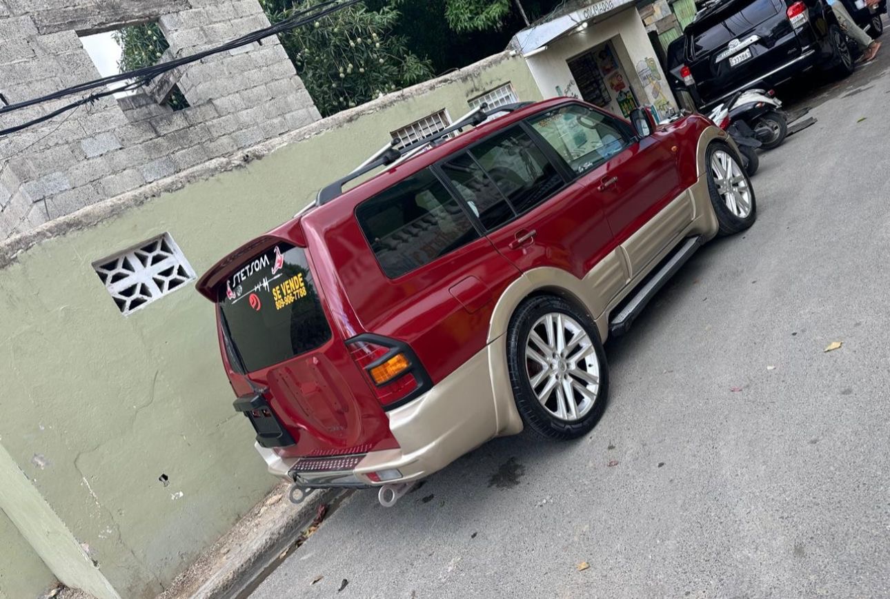 jeepetas y camionetas - Mitsubishi 2001 en perfectas condiciones  2