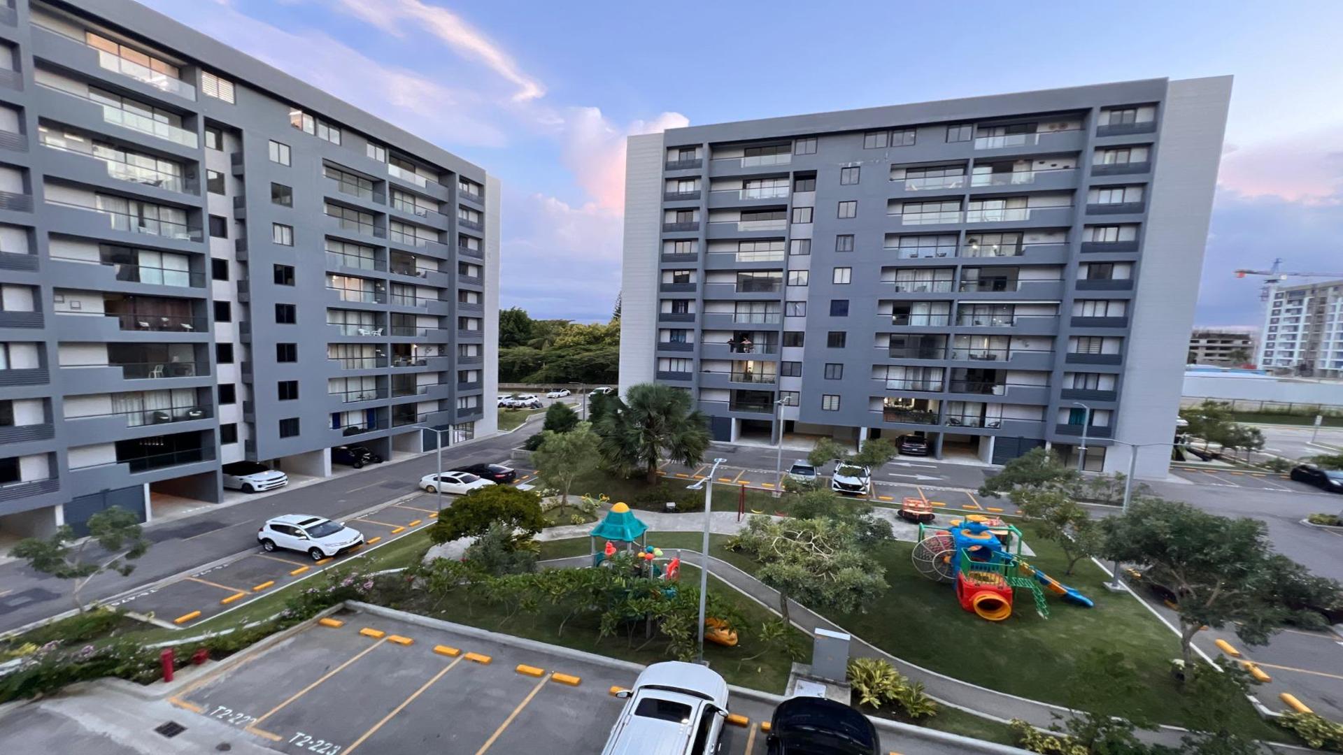 apartamentos - APARTAMENTO EN VENTA EN AV. HISPANOAMERICANA, SANTIAGO. 1