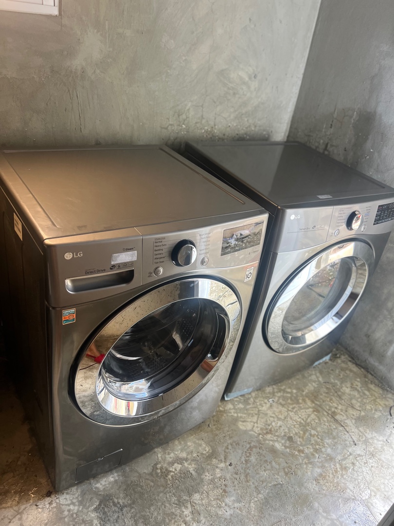 electrodomesticos - Venta de lavadora LG nueva a buen precio sin uso 1000 dólares 8099526026 tel 0