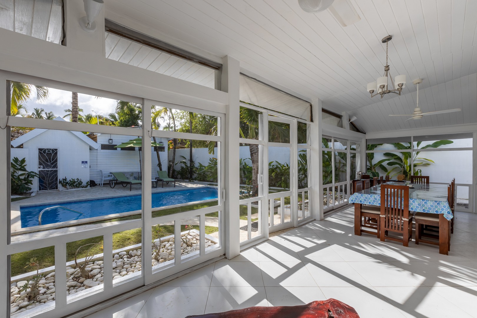 casas vacacionales y villas - Villa en venta en las Terrenas Samaná  a 100 mtz de la famosa Playa Las Ballenas 8