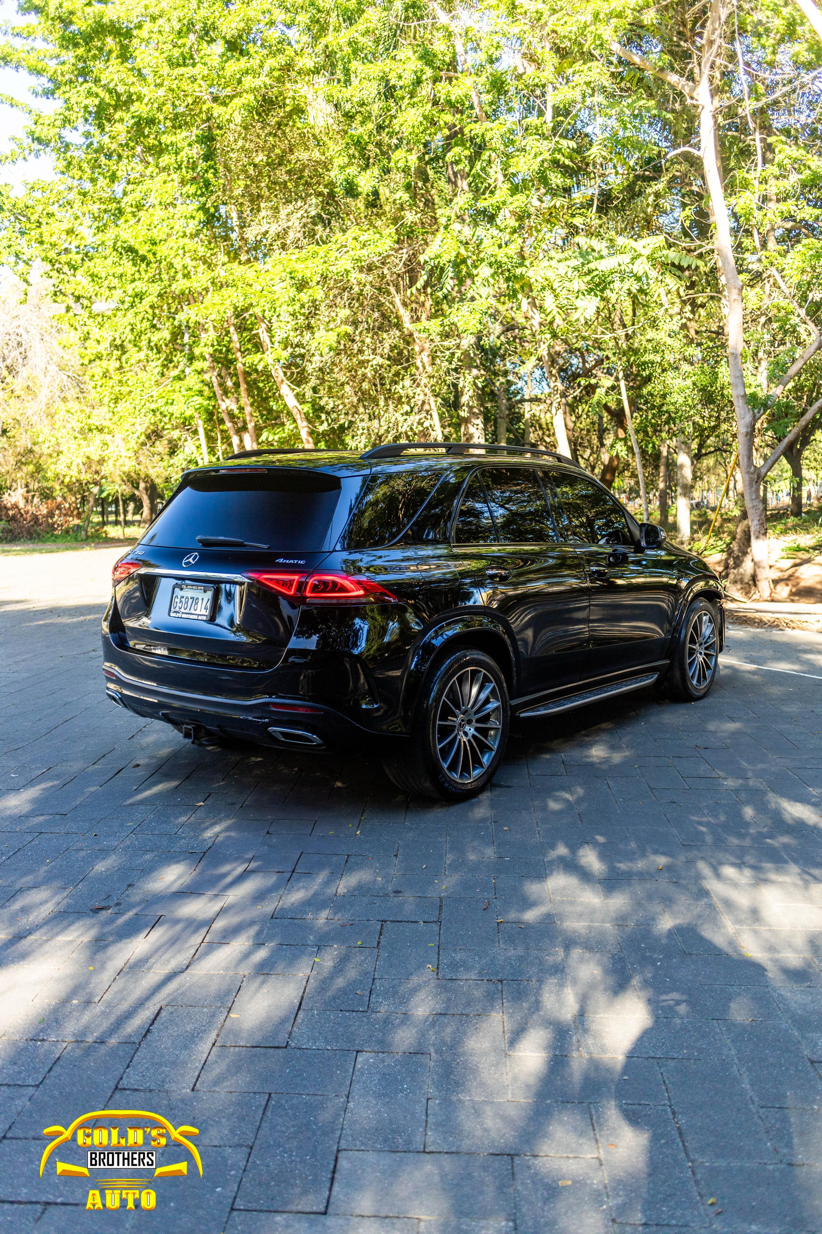 jeepetas y camionetas - Mercedes Benz GLE 350 AMG 4Matic 2020 Clean Carfax 5