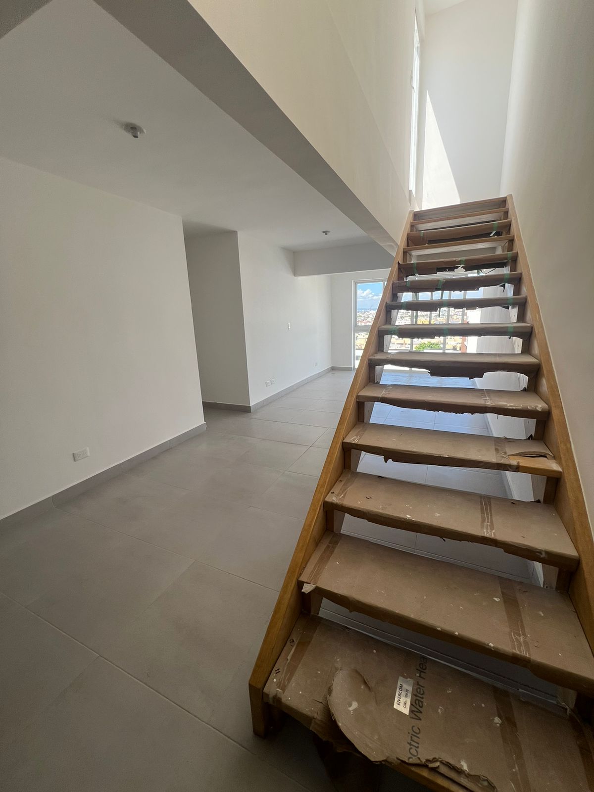 apartamentos - Alquilo Apto Prox. a la Av. Cayetano Germosen, KM6