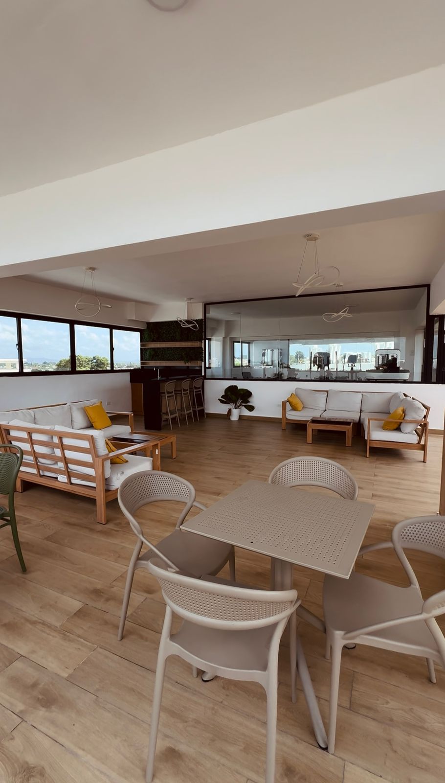 apartamentos - Mercedes Hidalgo Vende apartamento segundo nivel 5