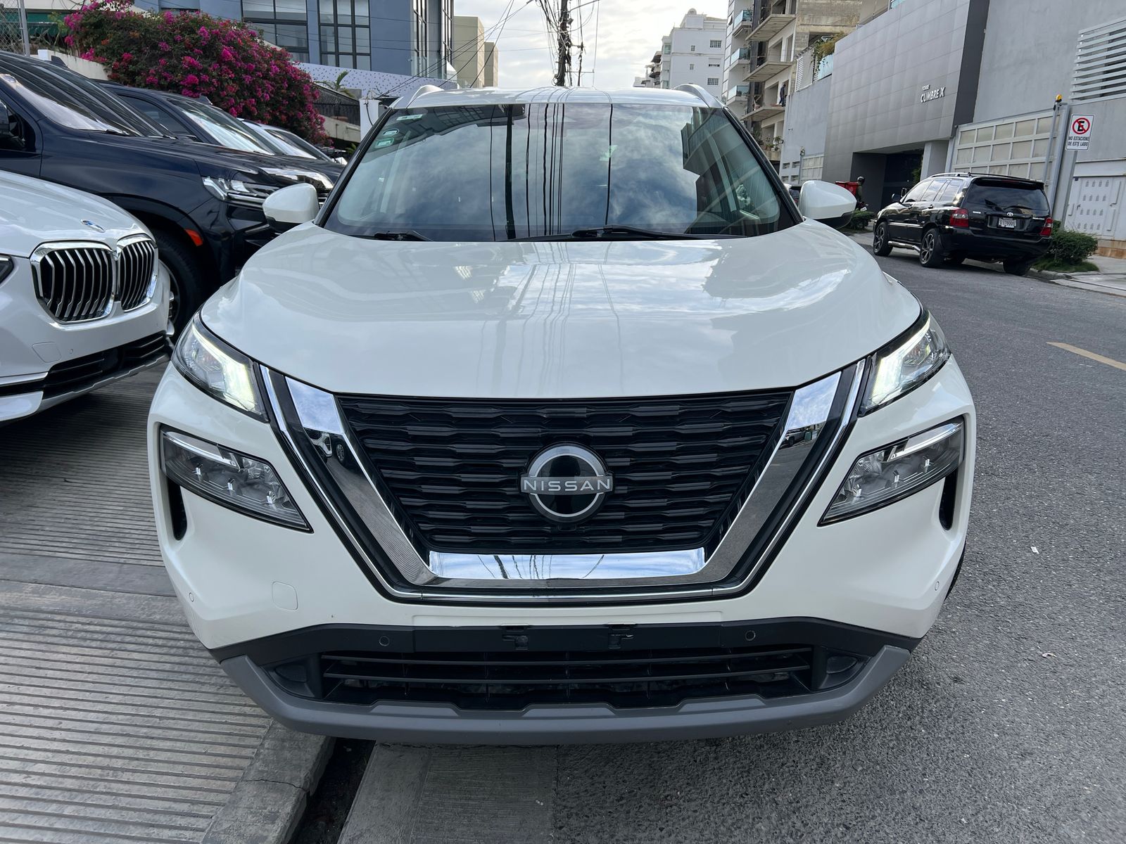 jeepetas y camionetas - NISSAN XTRAIL SENSE 2023 1