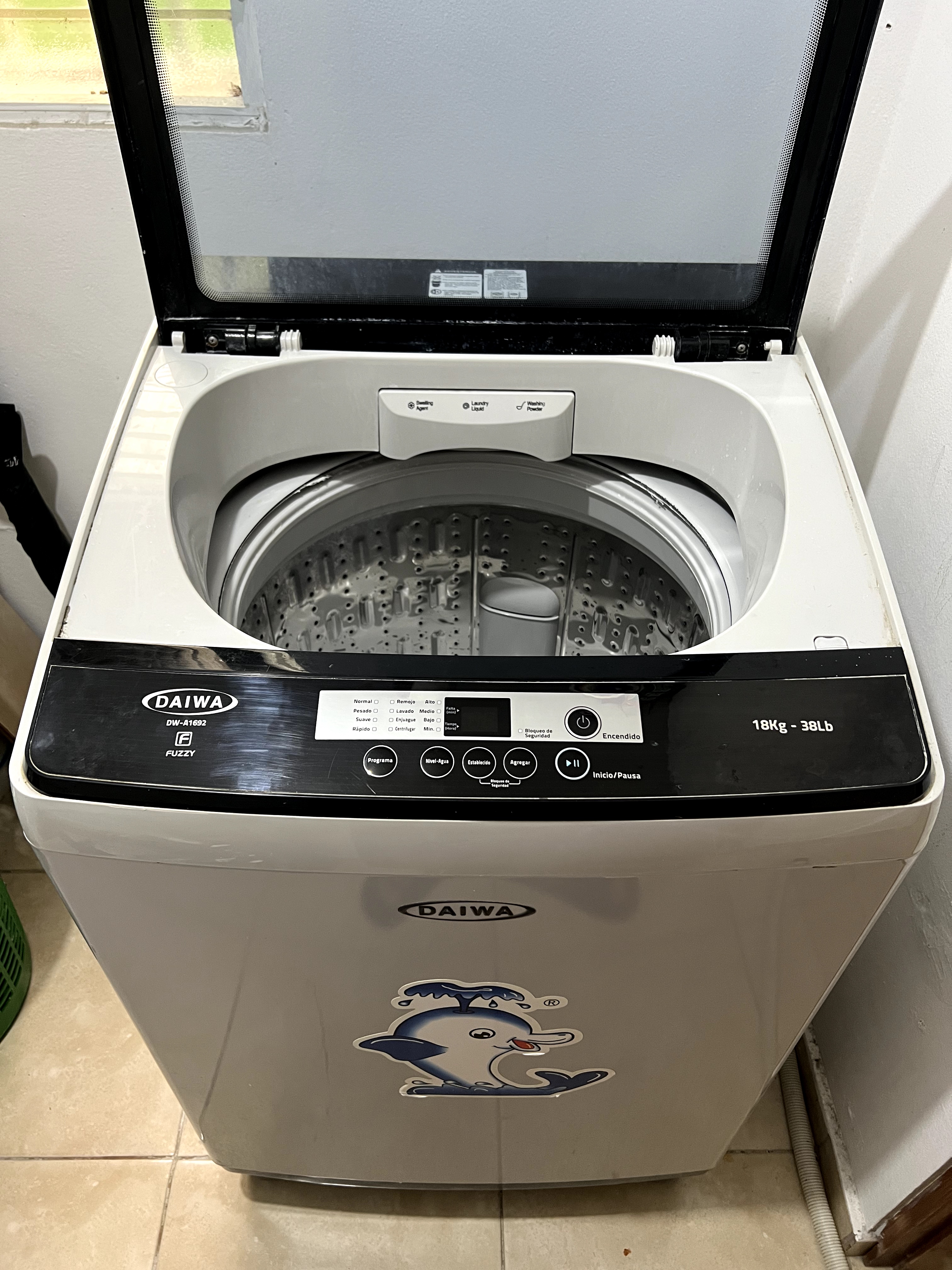 electrodomesticos - LAVADORA Y SECADORA DAIWA 1