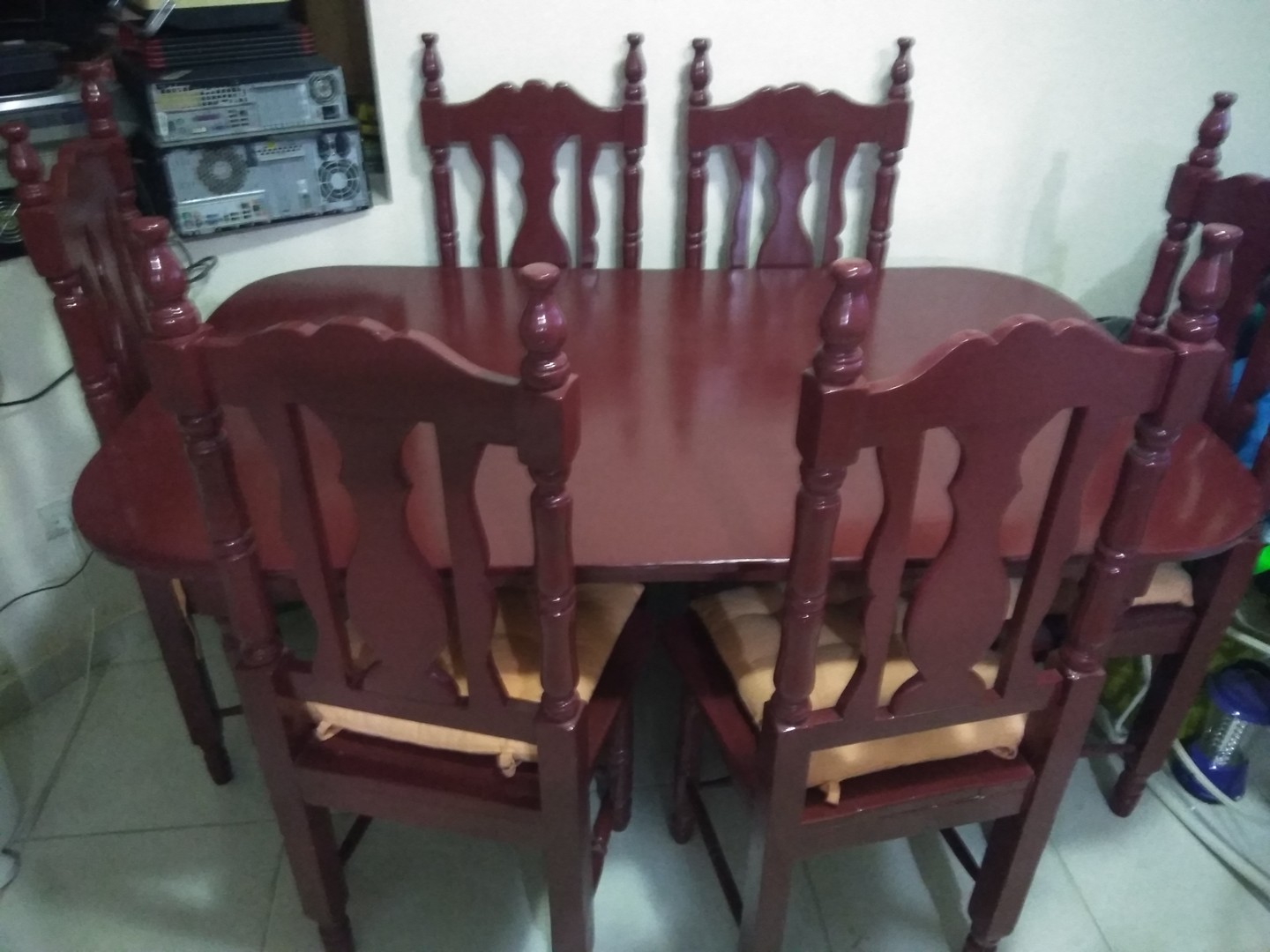 muebles y colchones - De oportunidad juego de comedor de 6 sillas en excelentes condiciones 2