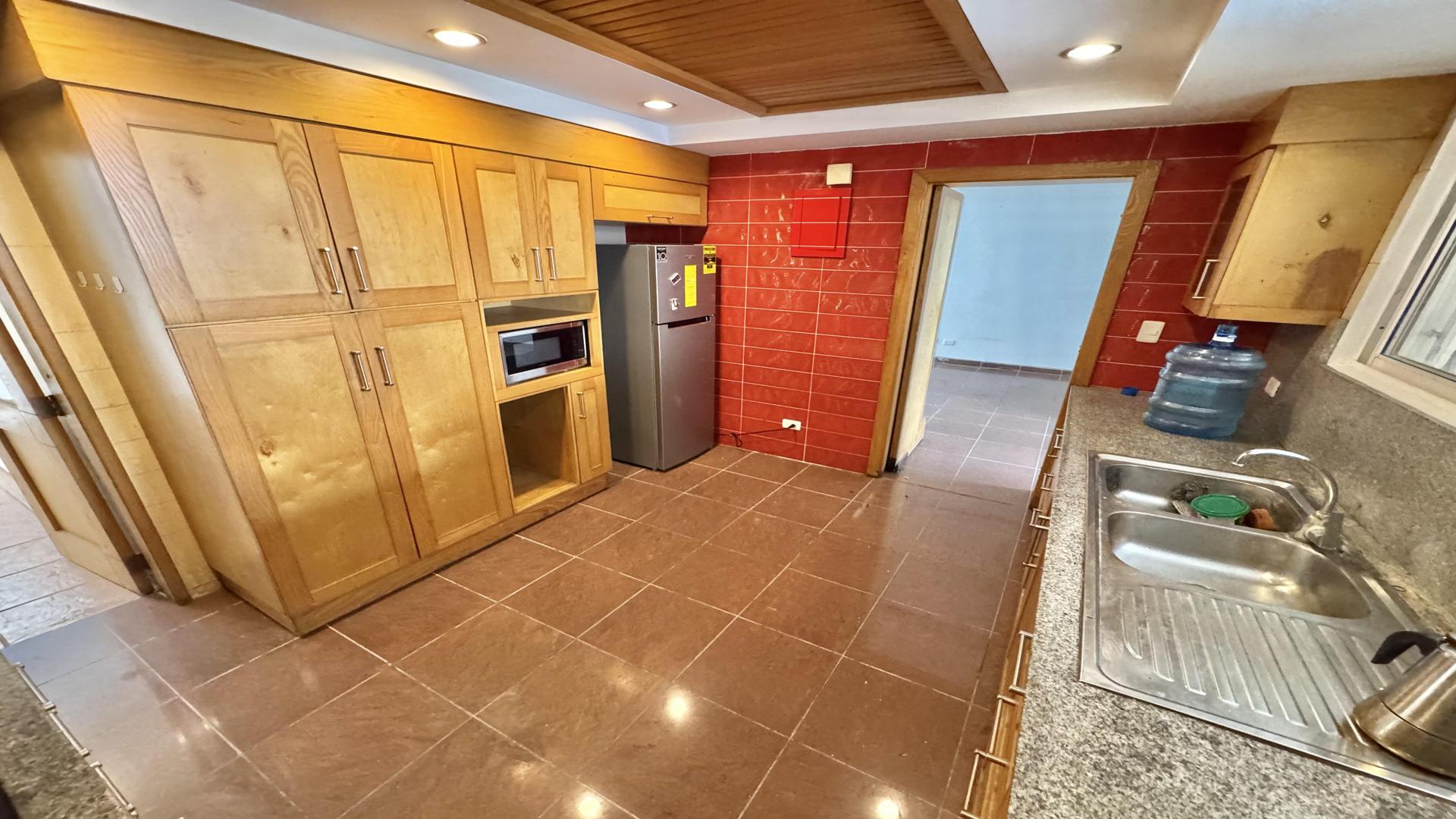 otros inmuebles - Townhouse en Piantini 6