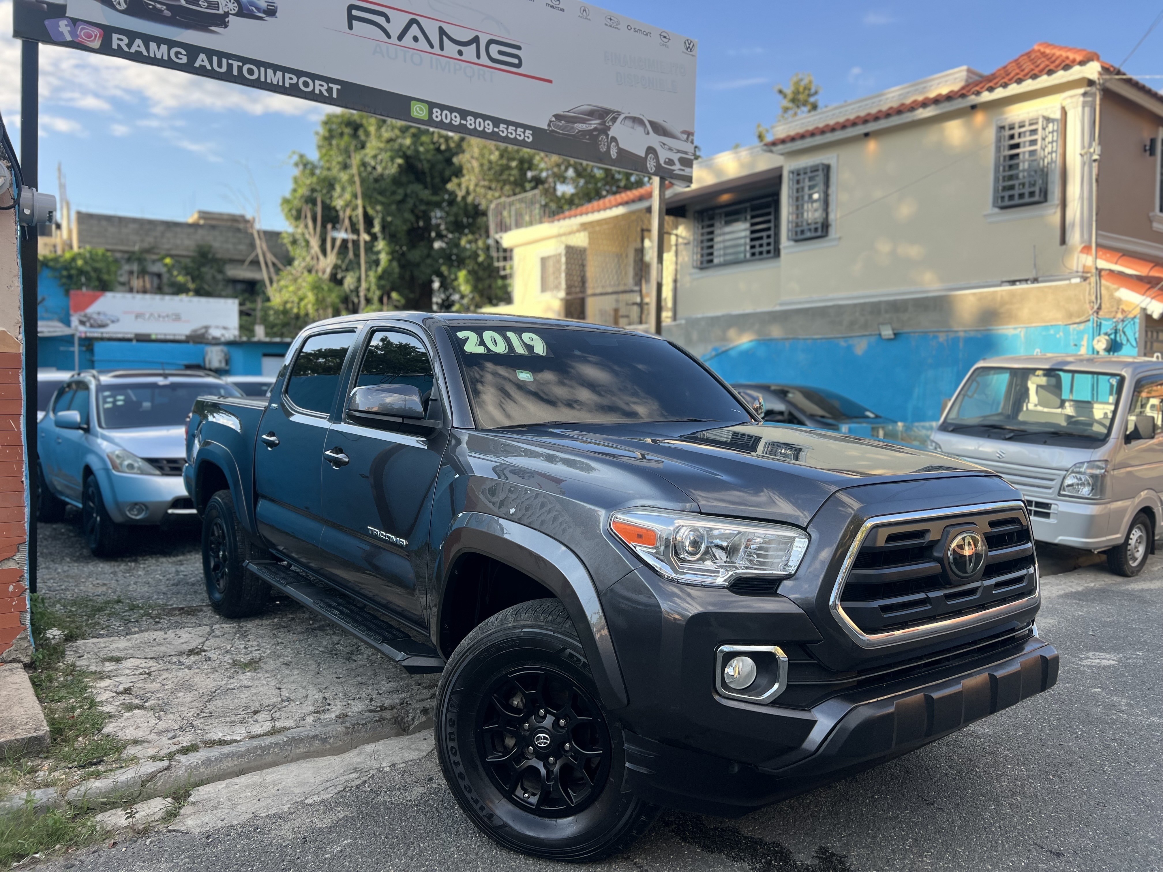 jeepetas y camionetas - TOYOTA TACOMA SR5 año 2019 1