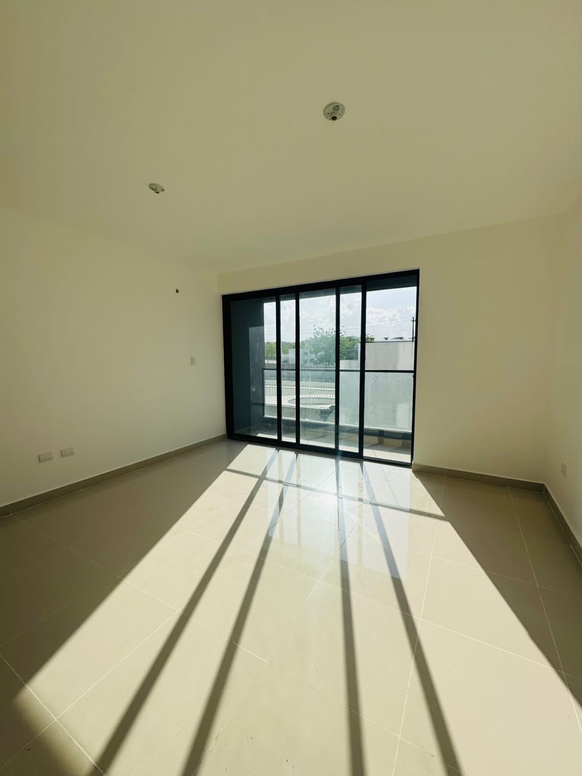 apartamentos - Apto en el RESIDENCIAL LIVERIA 
AVE. HISPANOAMERICANA STGO  1