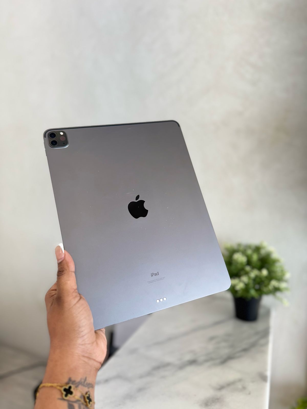 celulares y tabletas - IPAD PRO 12,9-INCH 5TH GENERACION EQUIPO+CARGADOR