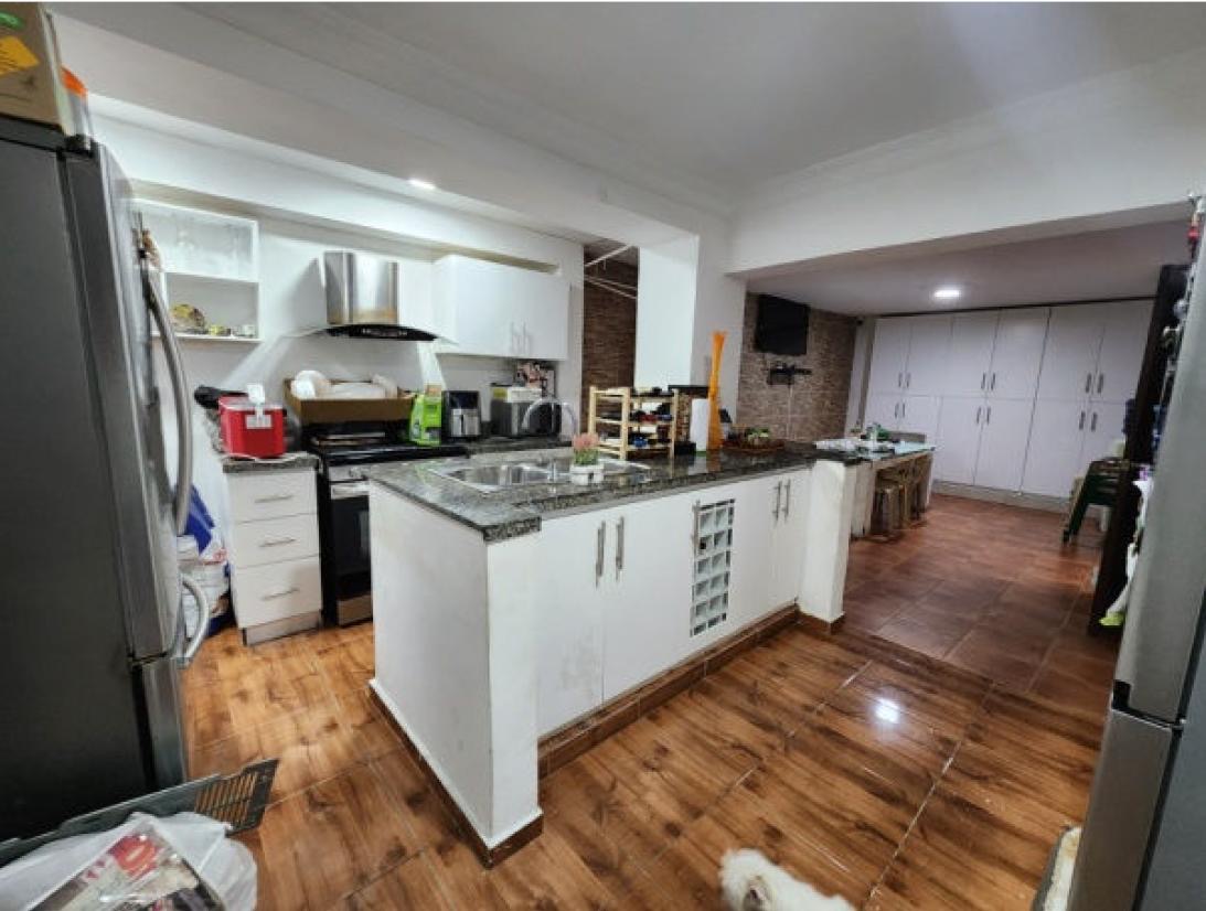casas - Casa grande en Res Mirador Este 7