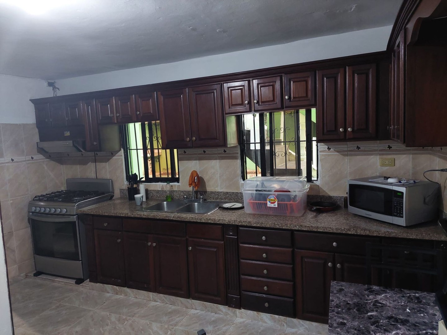 casas - CASA EN PERFECTO ESTADO LISTA PARA ENTRAR A VIVIR SIN AMUEBLAR COCINA EQUIPADA  5