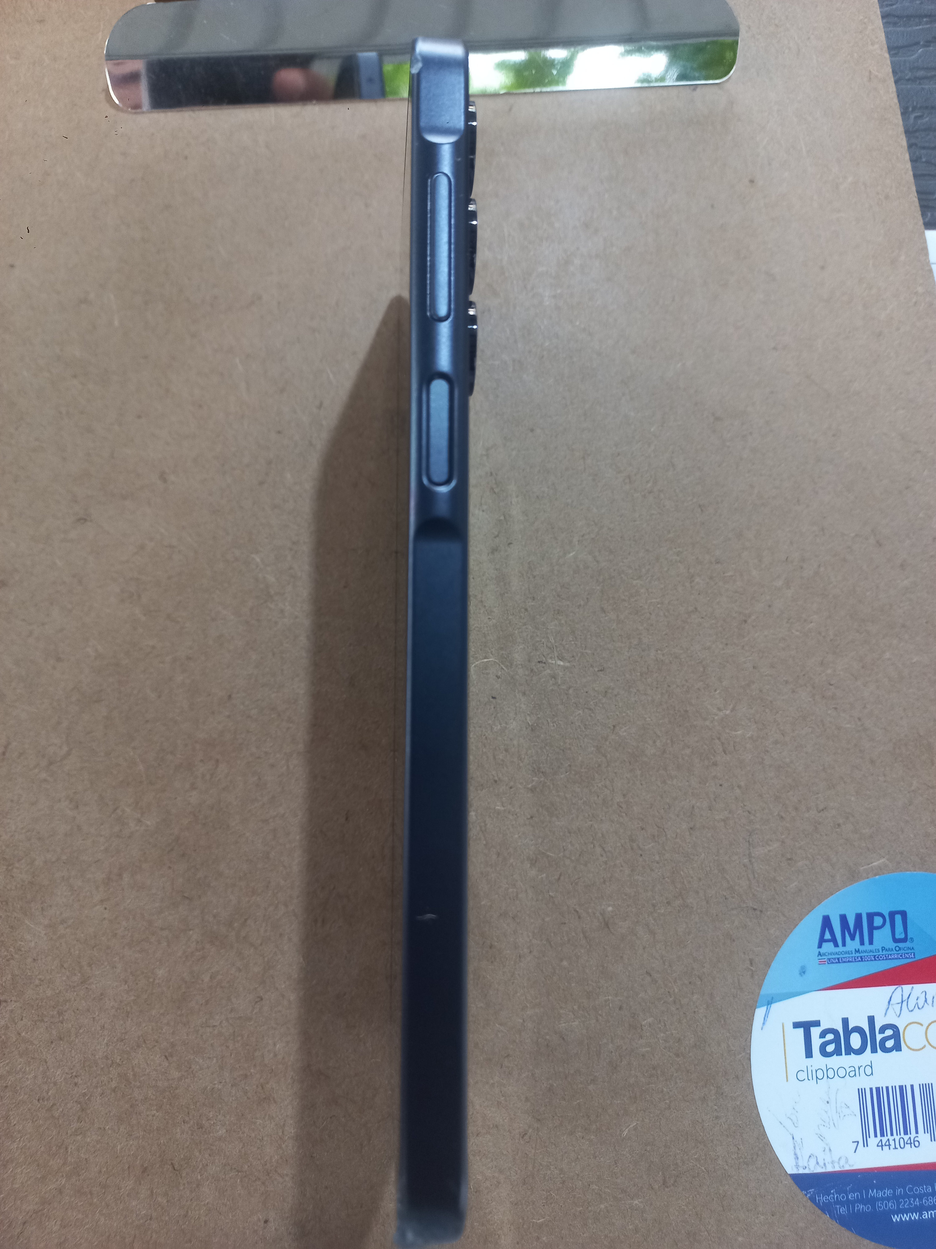 celulares y tabletas - de oportuna vendo Samsung galaxy A 16 5g nuevo solo tiene un pequeño golpe abajo 0
