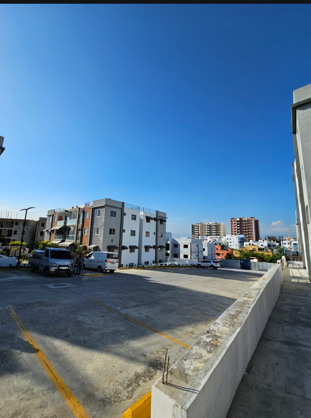 apartamentos - Apartamentos en Av. Jacobo Majluta desde US$1,000  1