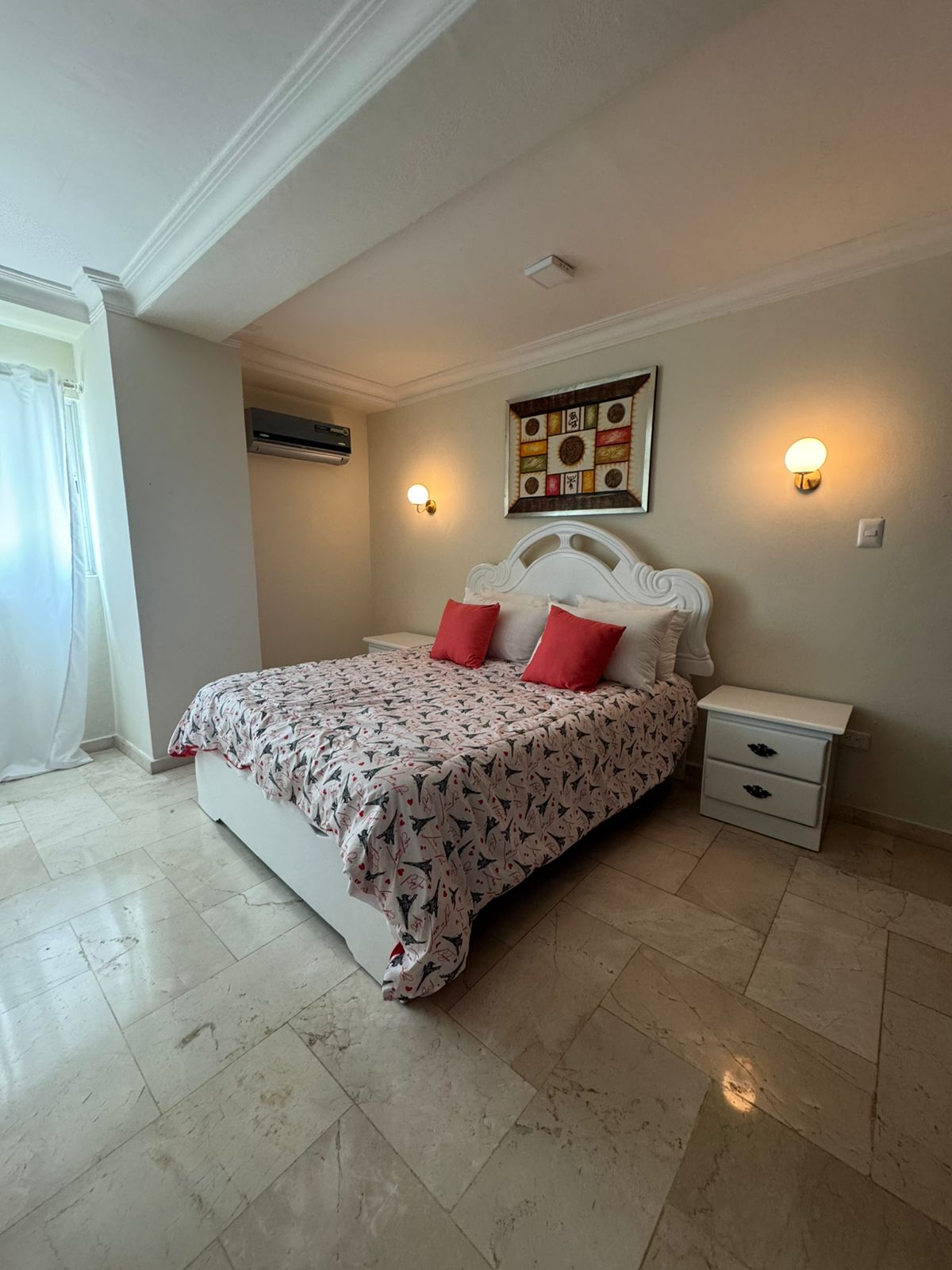 apartamentos - ALQUILO Amueblado Full Piso 5 En Piantini de 3 Habitaciones
CODIGO: PD447 5
