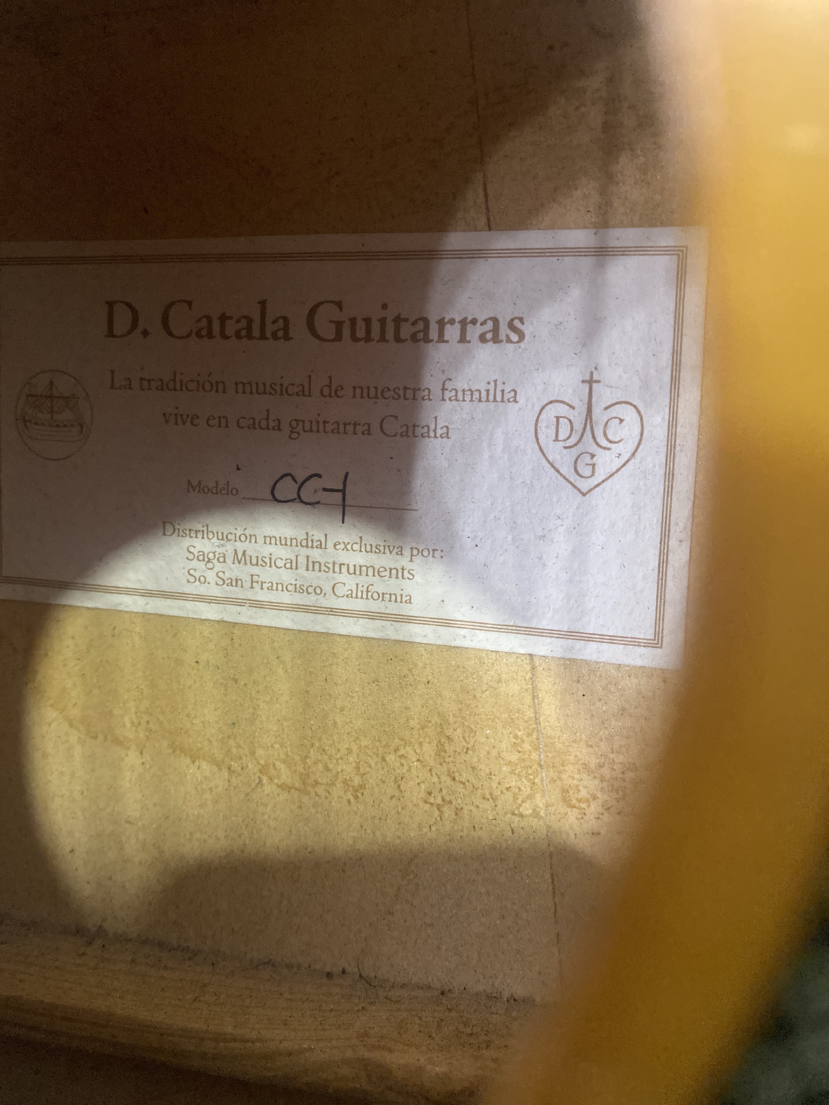 instrumentos musicales - Guitarra Acústica D. Catala Guitarras 1