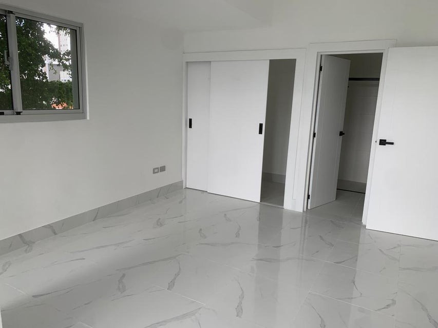 apartamentos - Apartamento en venta #24-968 a estrenar, planta eléctrica, ascensor, gimnasio. 3