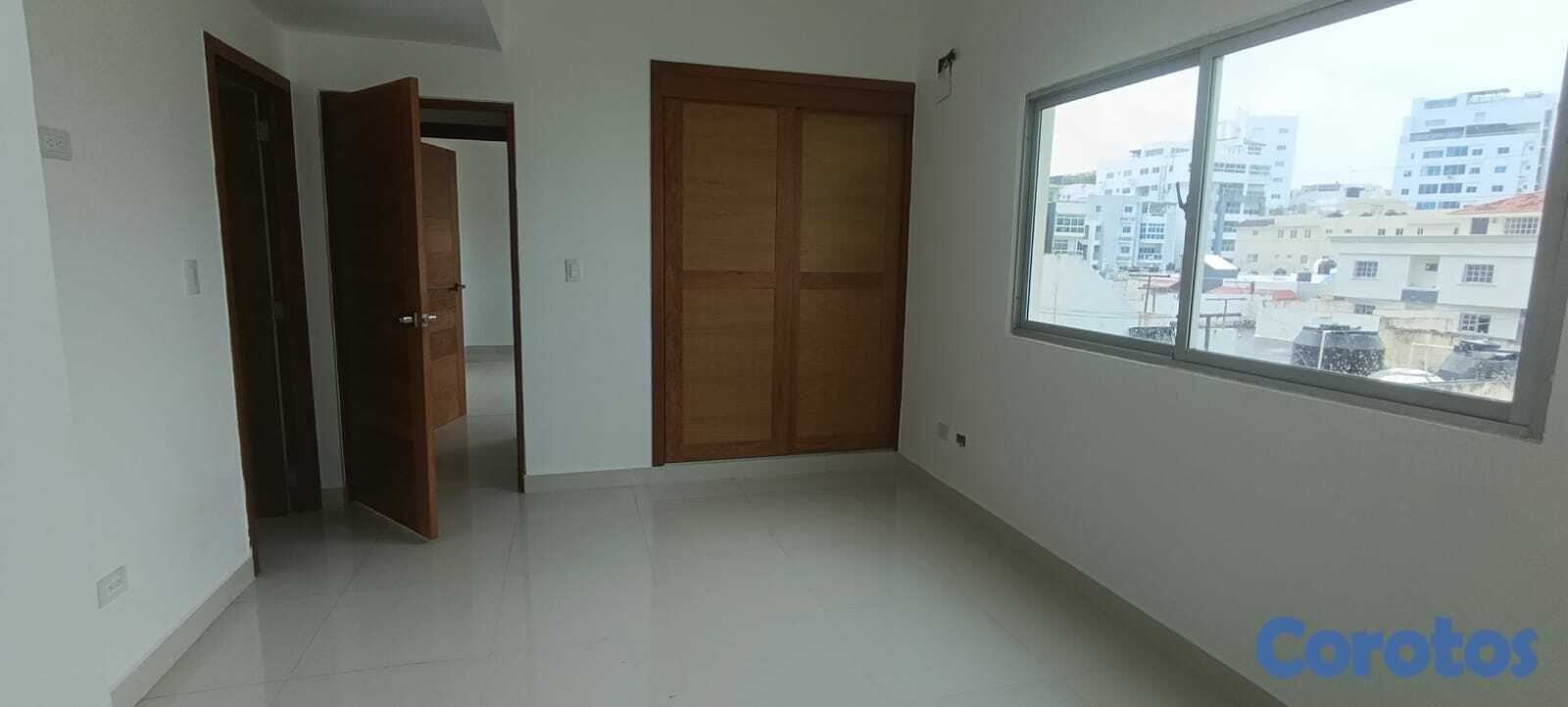 apartamentos - Excelente  Torre en Renacimiento buena Ubicación 2