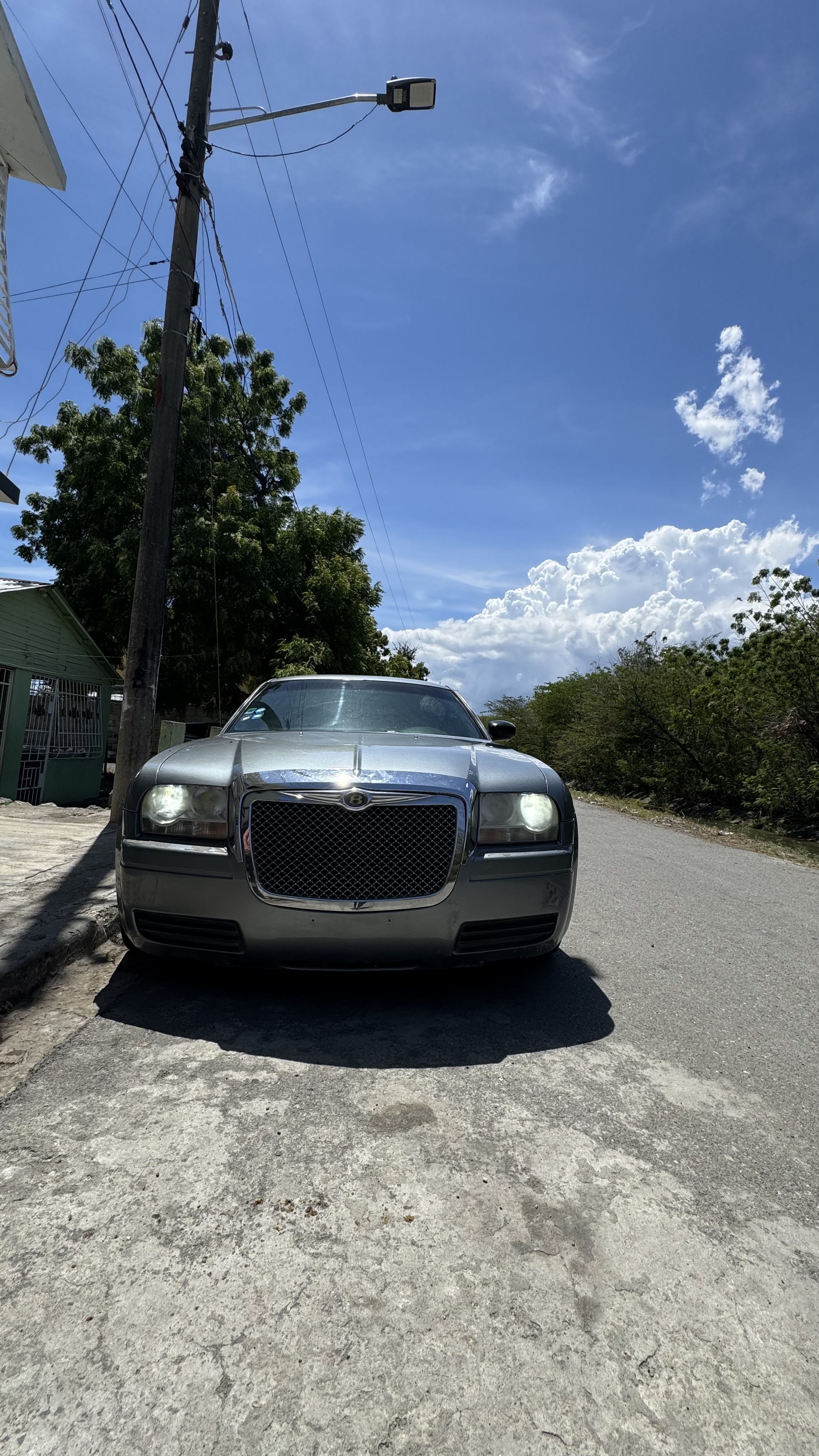 carros - Crysler 300 2006  4