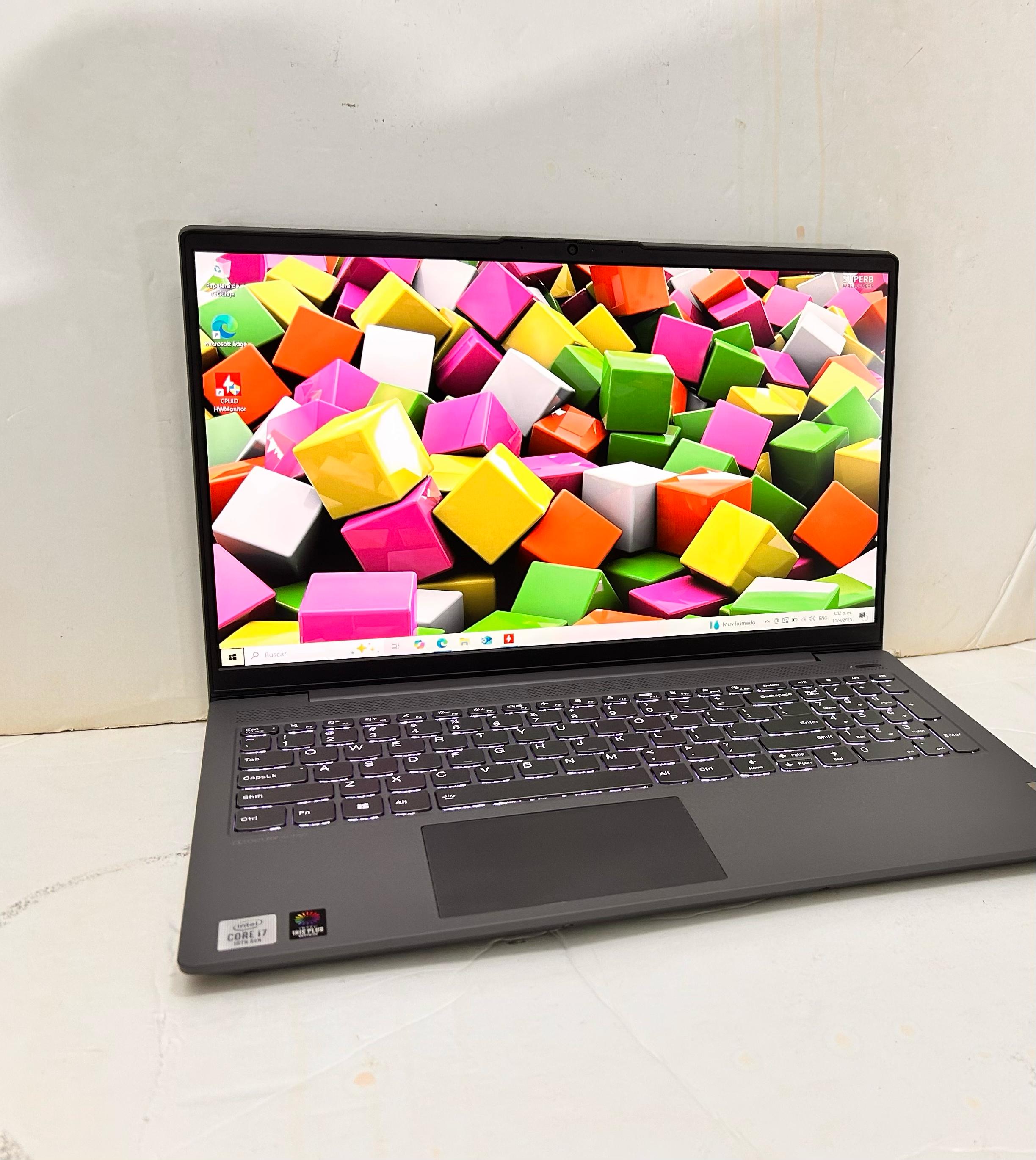 computadoras y laptops - Laptop Lenovo IdeaPad 5, 15" FHD, i7 10ma gen, 8GB 4