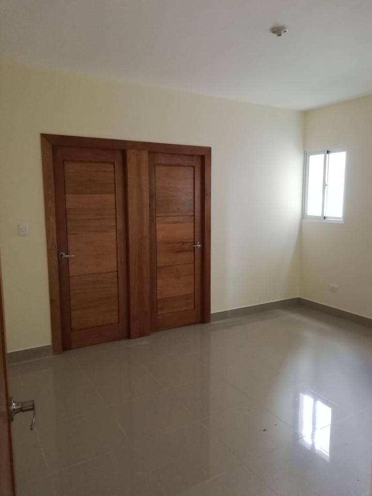 apartamentos - Es un tercer nivel  7