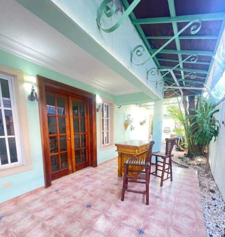 casas - Casa amueblada bella vista 3