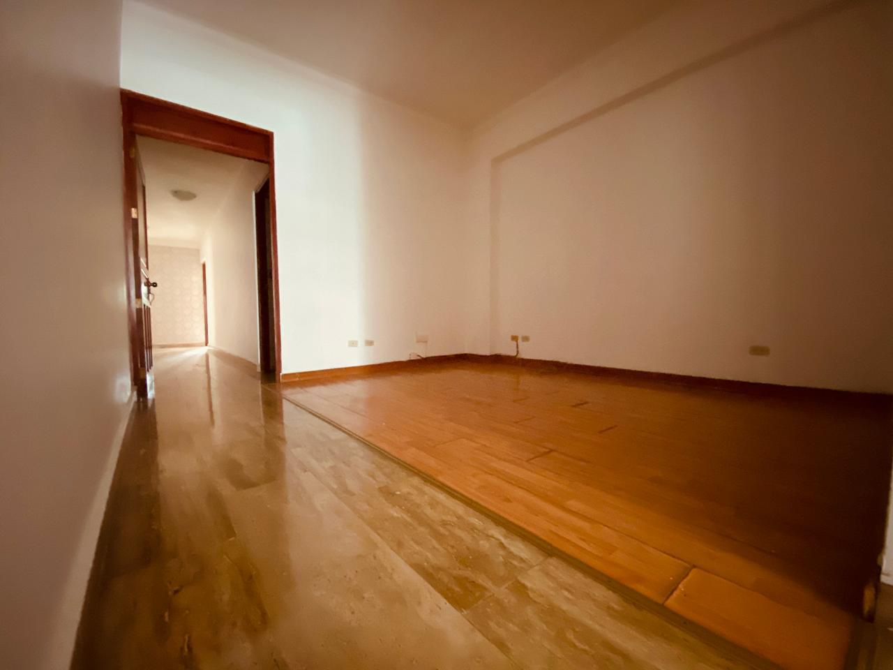 apartamentos - Urb. Real en venta apartamento de 3 habs. 3 baños 4
