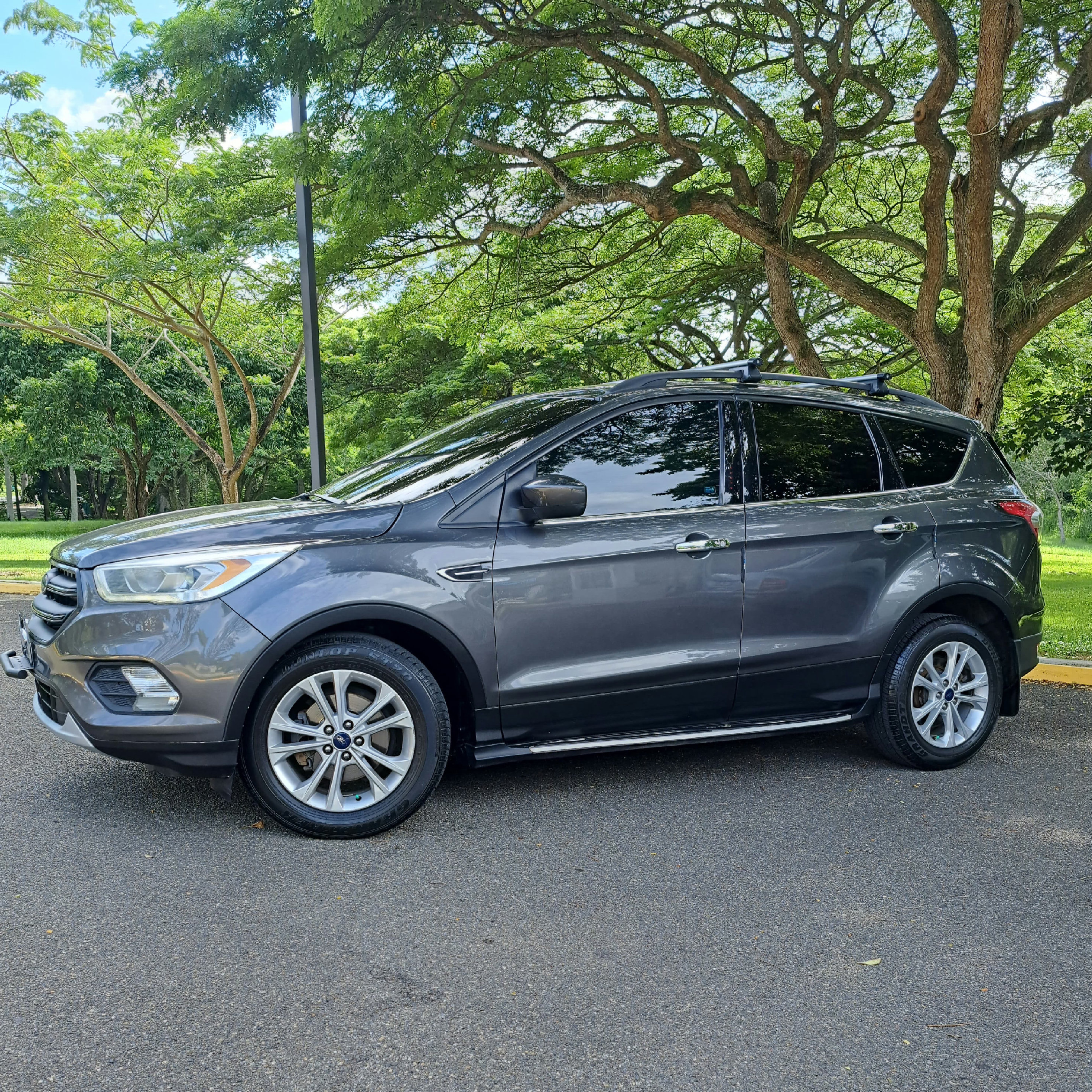 jeepetas y camionetas - FORD ESCAPE 2017 SE  4